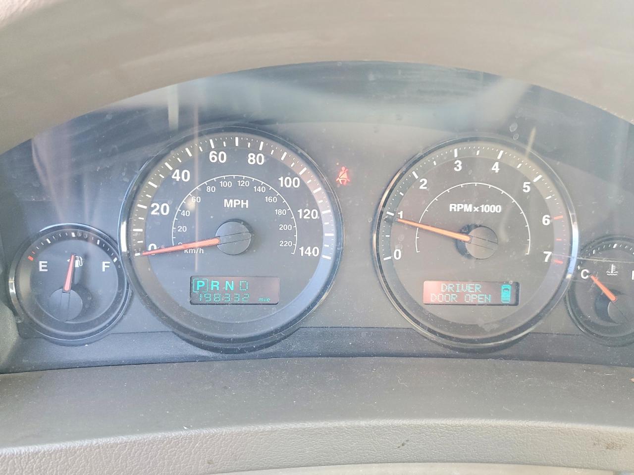 2005 JEEP Grand Cherokee