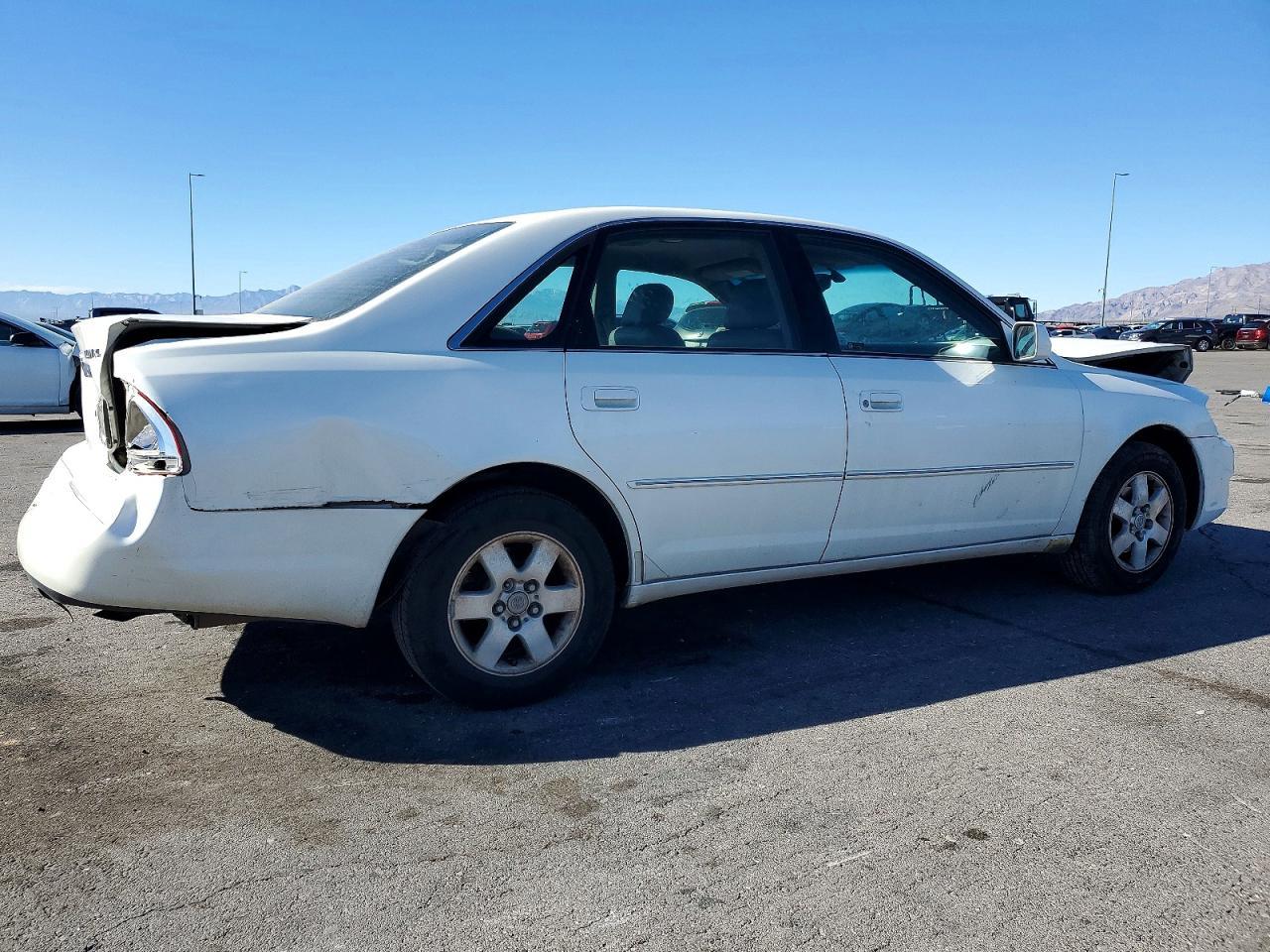 2001 TOYOTA Avalon