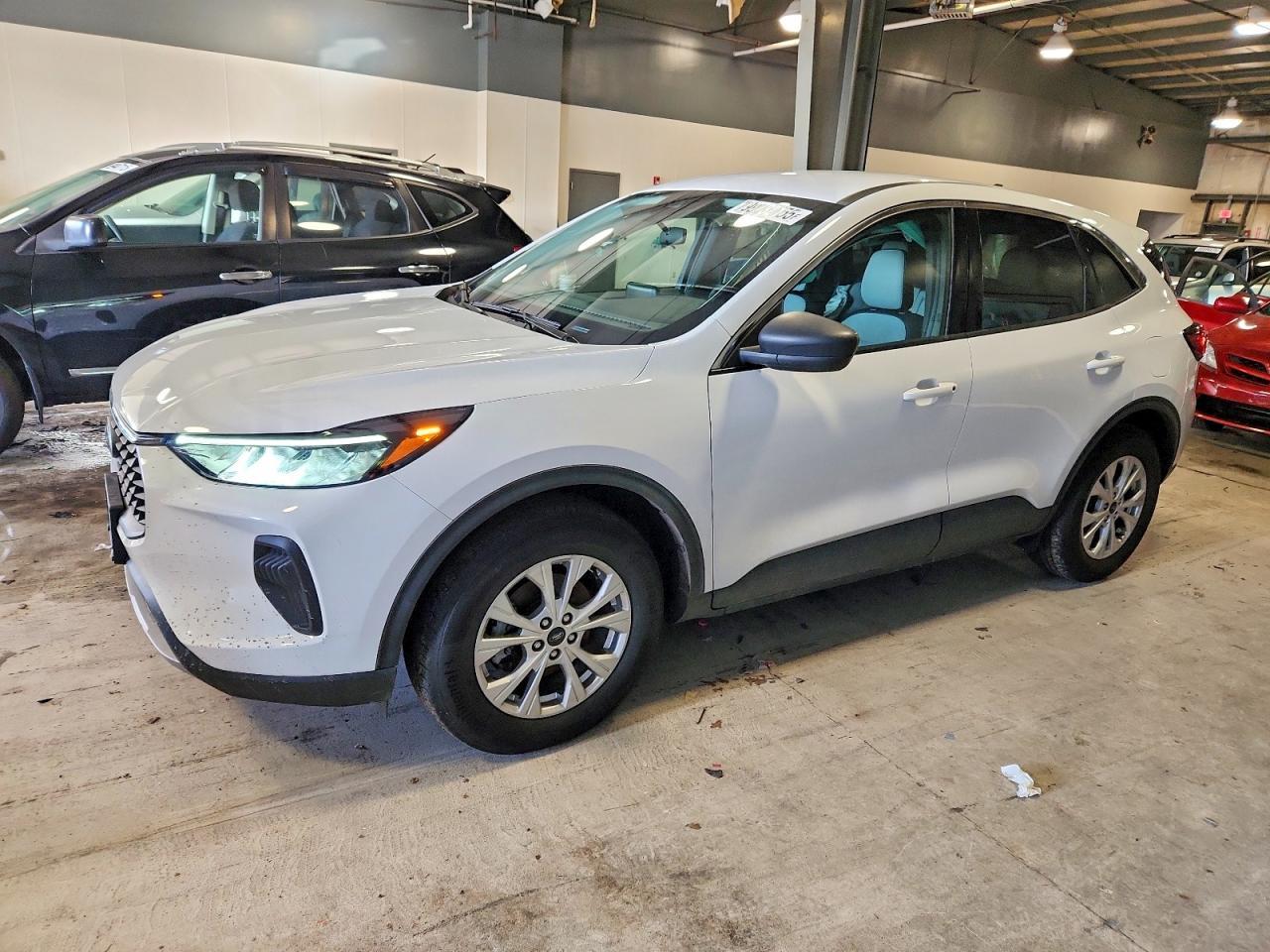 2023 FORD ESCAPE