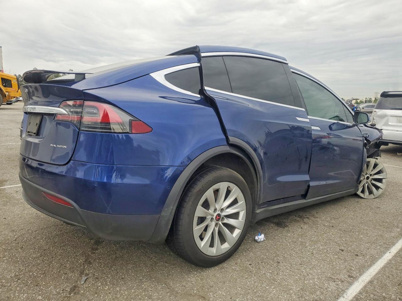 2019 TESLA MODEL X