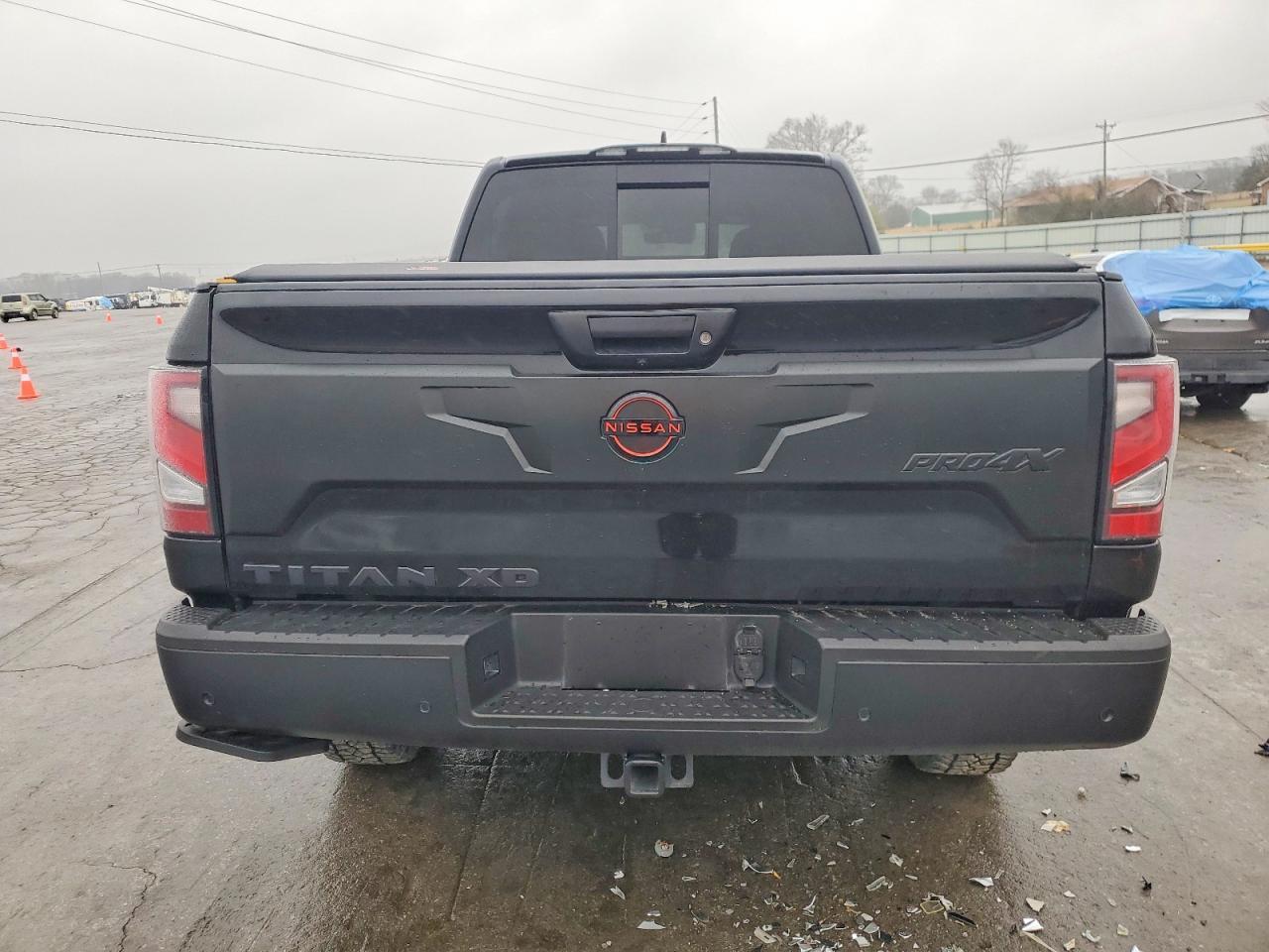 2024 NISSAN Titan