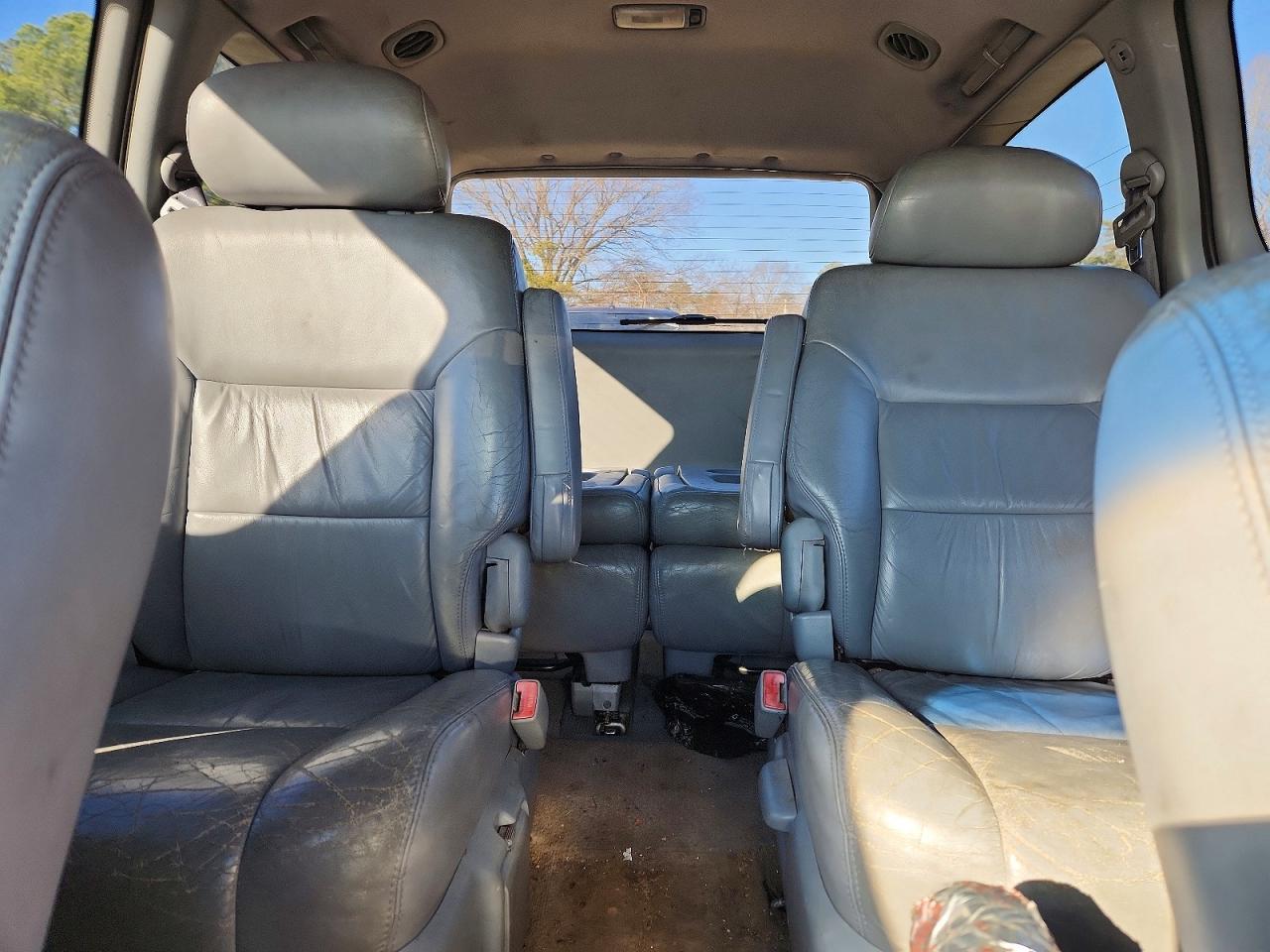 2002 TOYOTA SIENNA