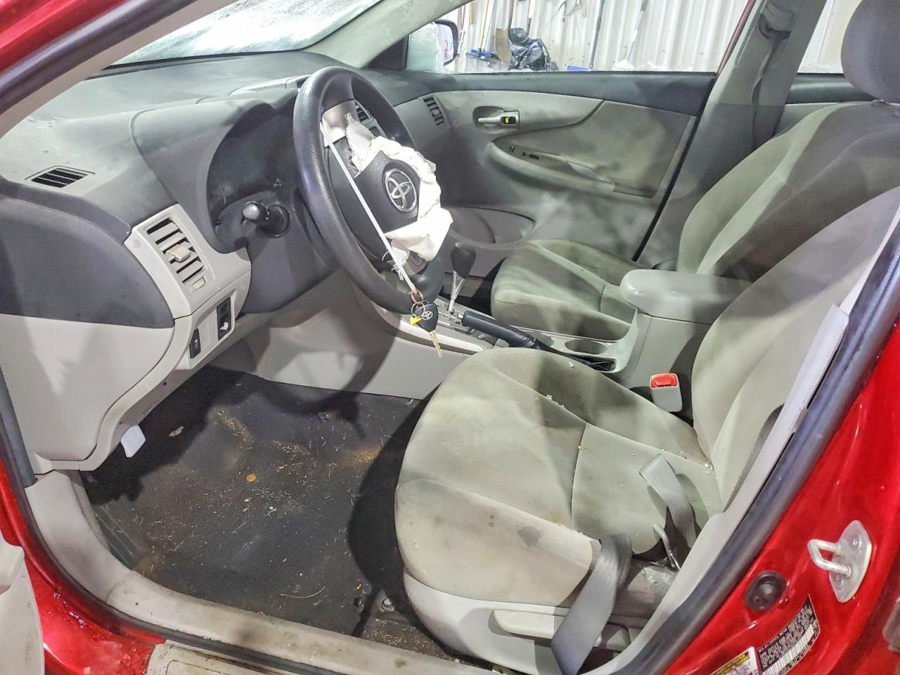 2013 TOYOTA COROLLA