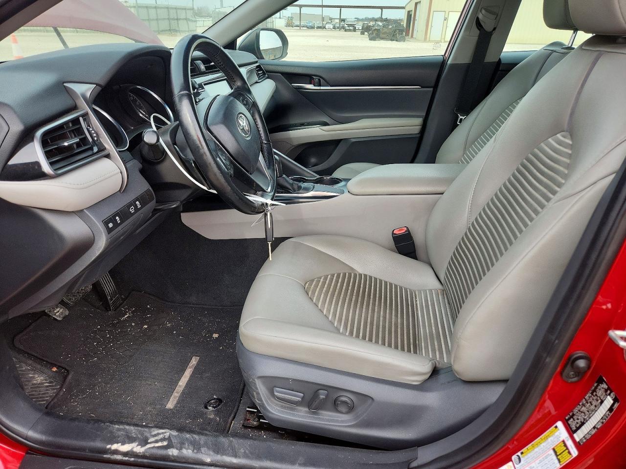 2019 TOYOTA CAMRY