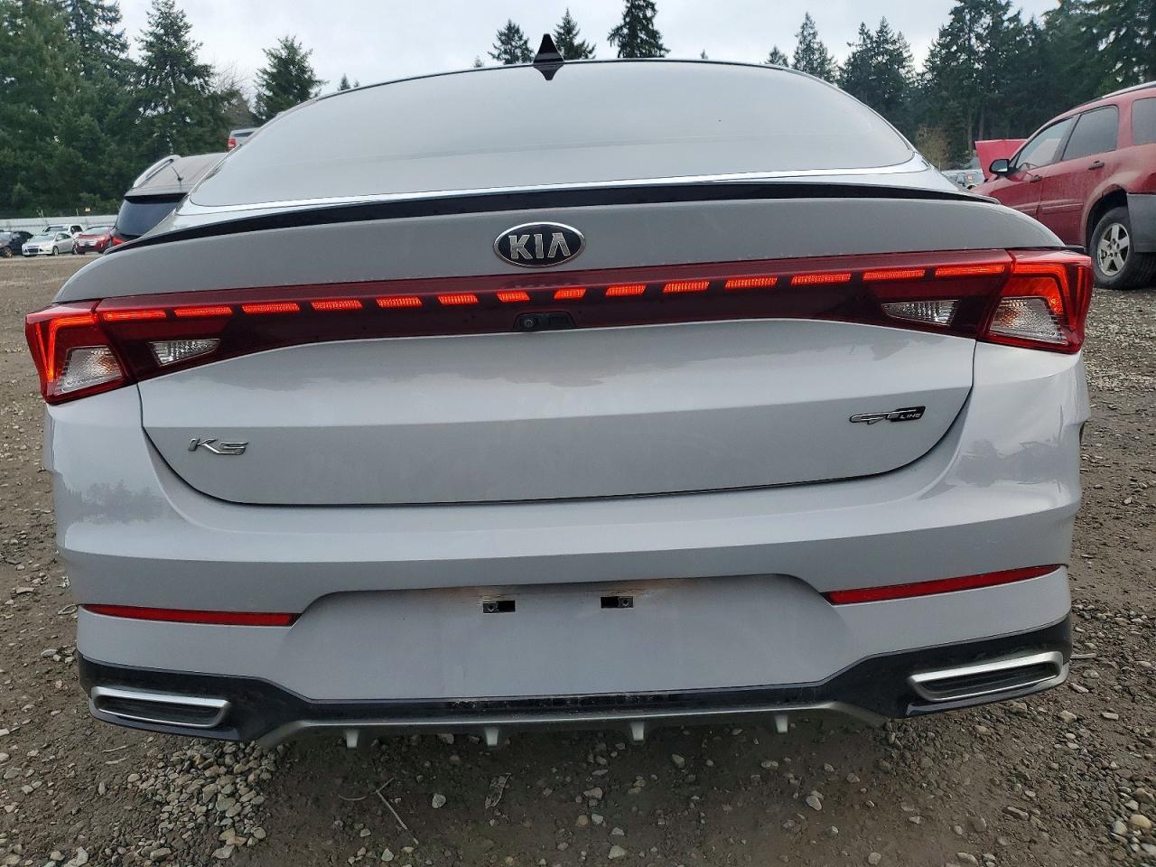 2021 KIA K5
