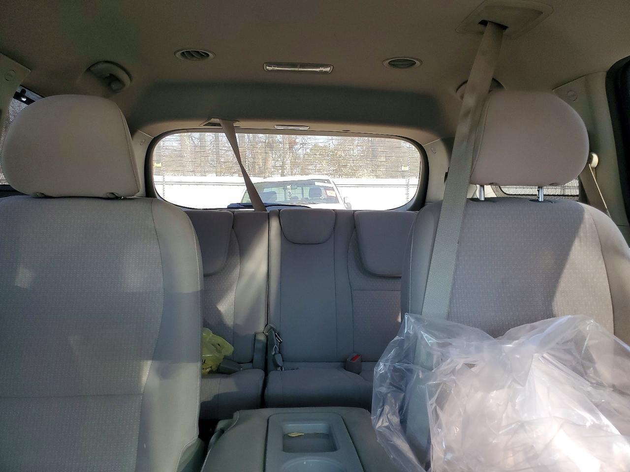 2016 KIA SEDONA