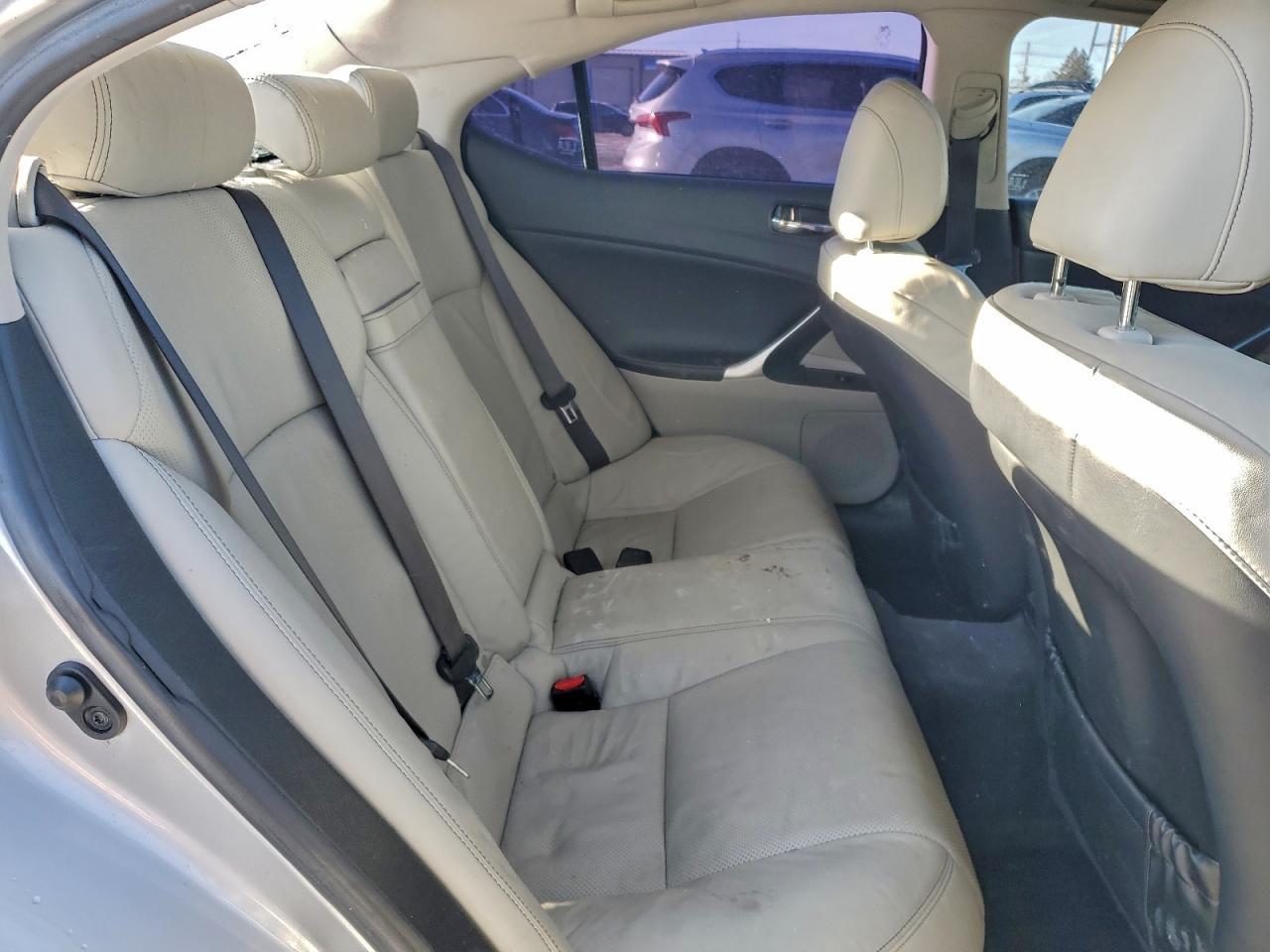 2009 LEXUS IS 250