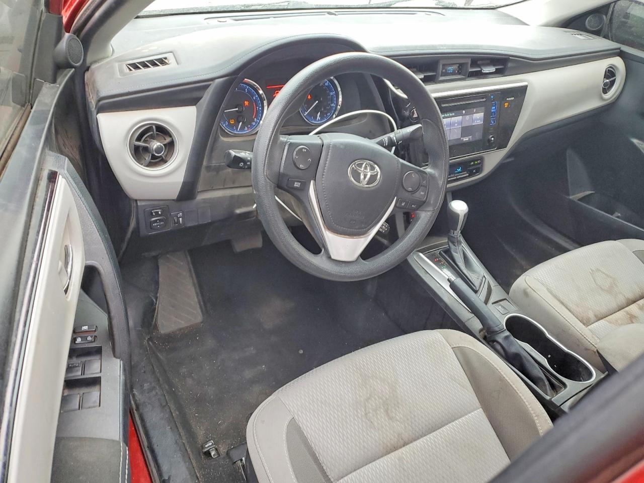 2017 TOYOTA COROLLA