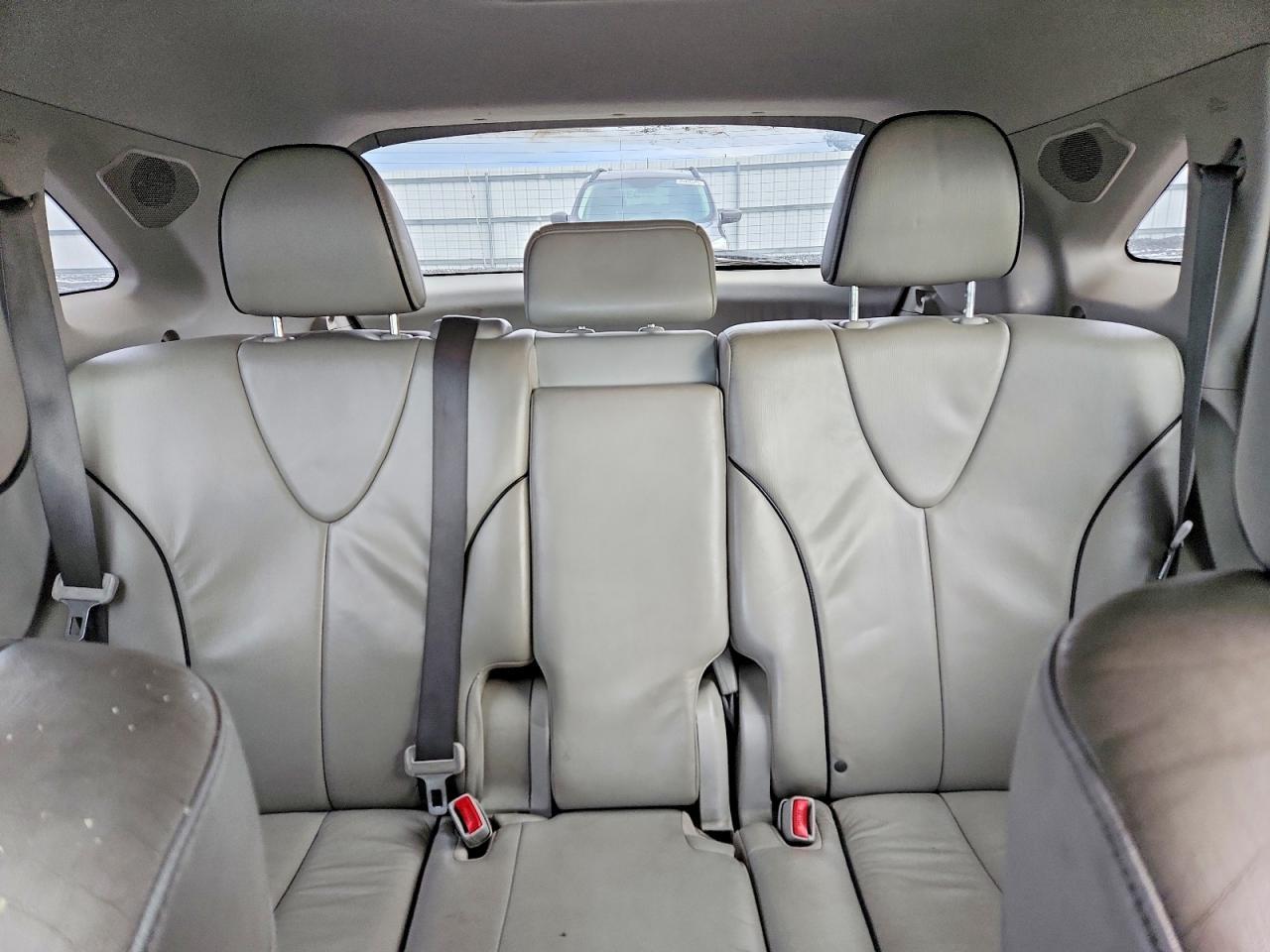 2011 TOYOTA VENZA