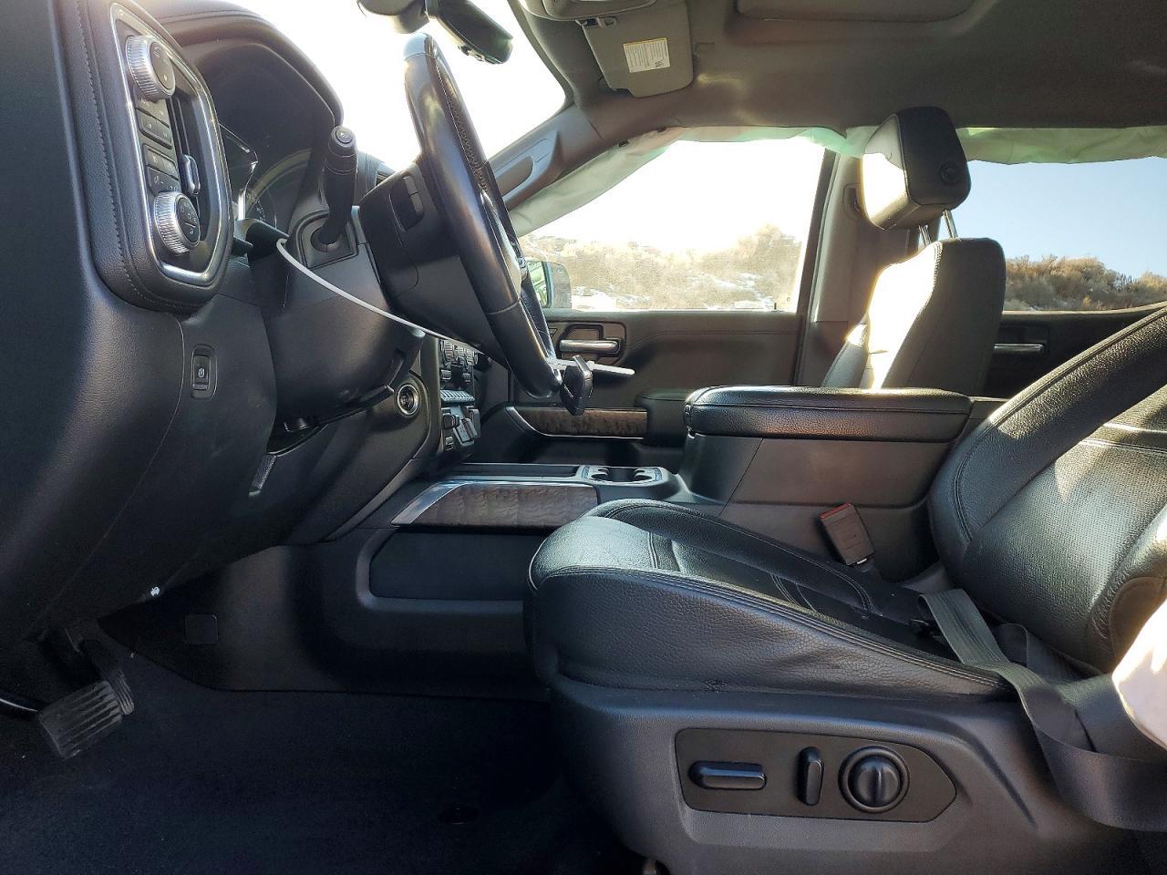 2020 GMC Sierra