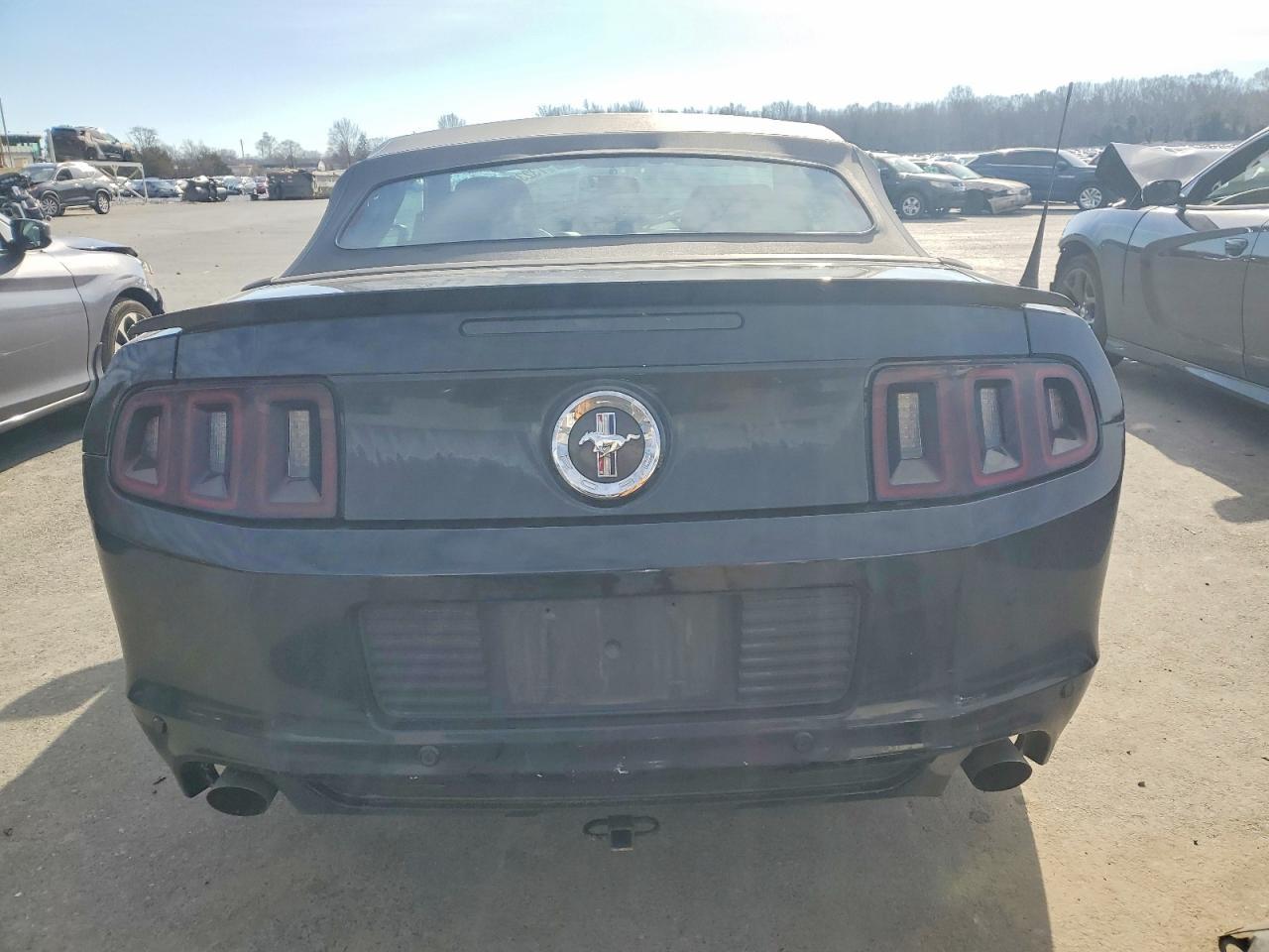2013 FORD MUSTANG