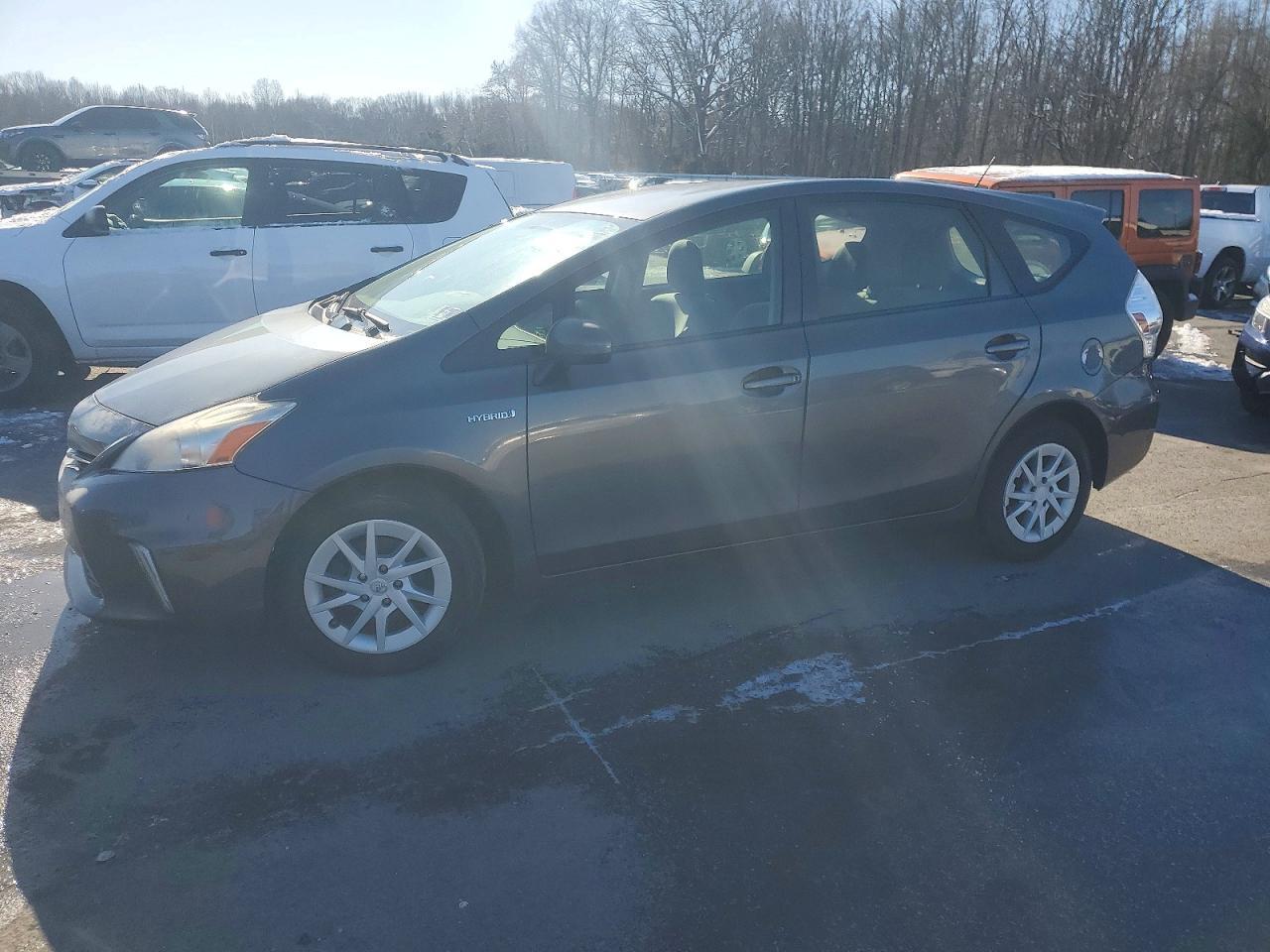 2012 TOYOTA PRIUS V