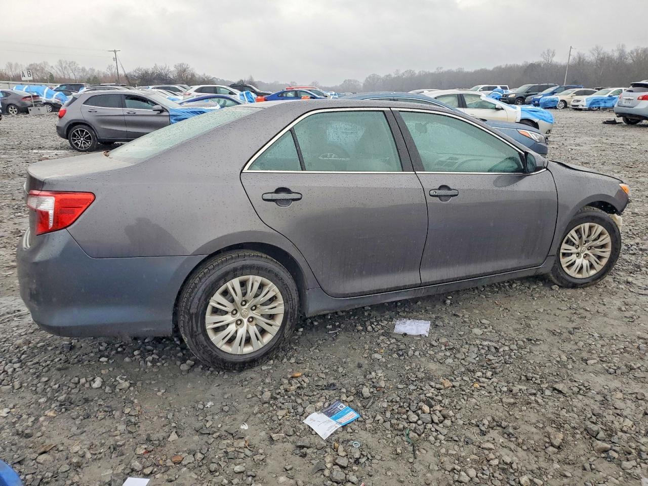 2013 TOYOTA CAMRY