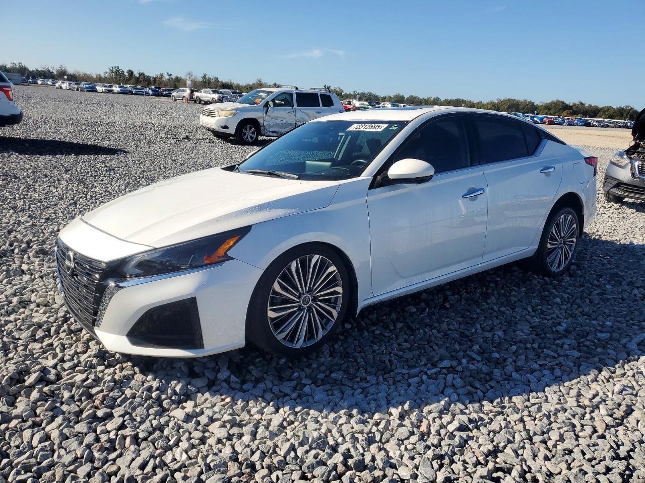 2024 NISSAN ALTIMA