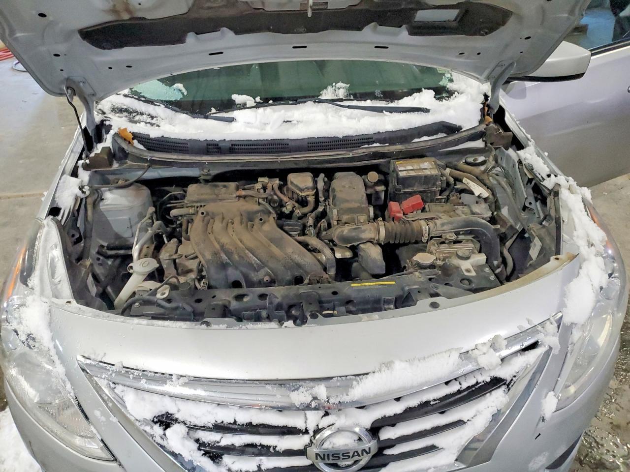 2016 NISSAN VERSA