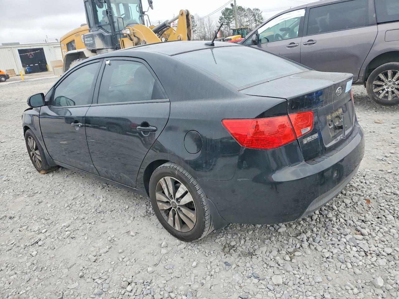 2013 KIA FORTE