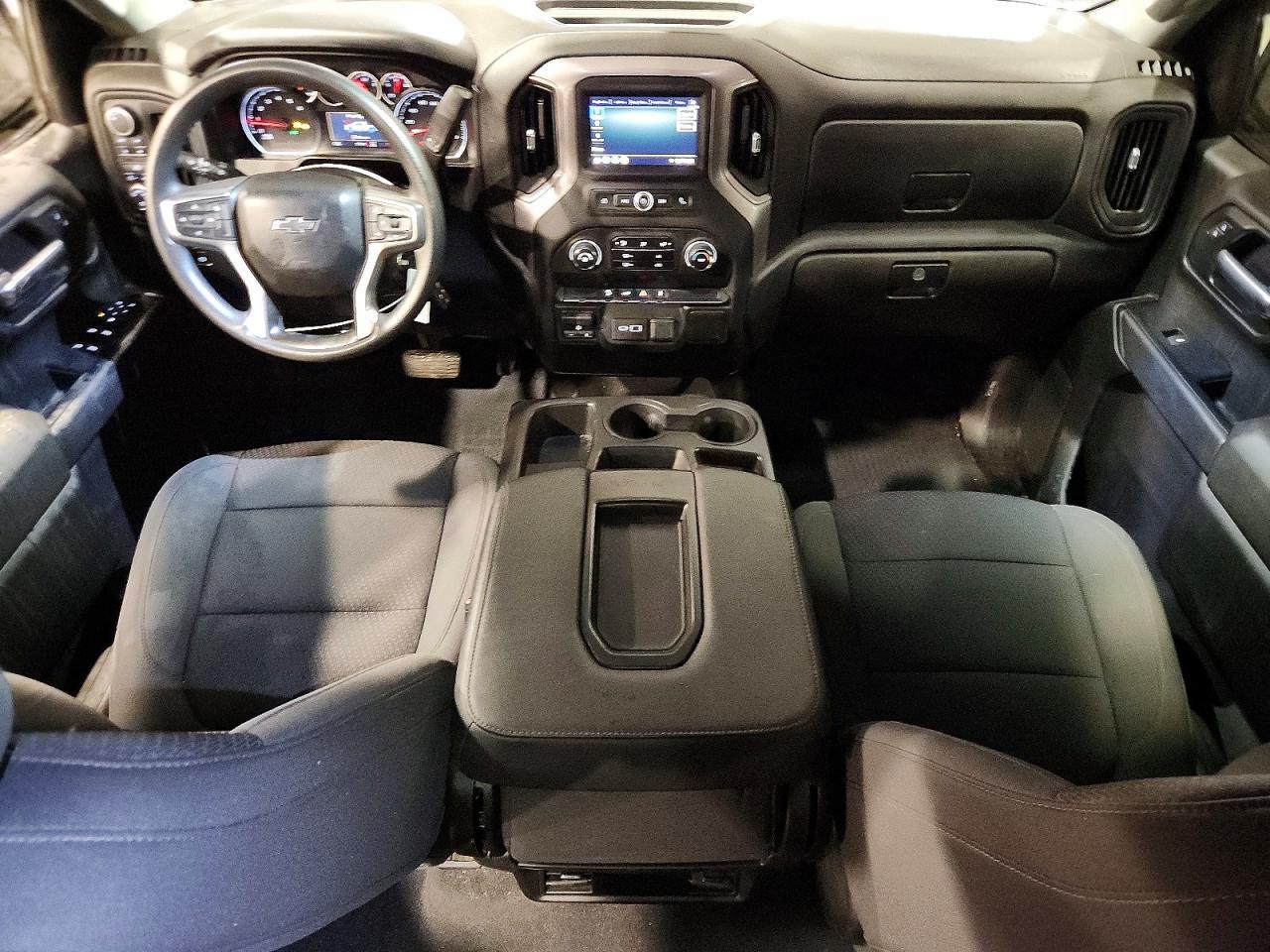 2021 CHEVROLET Silverado