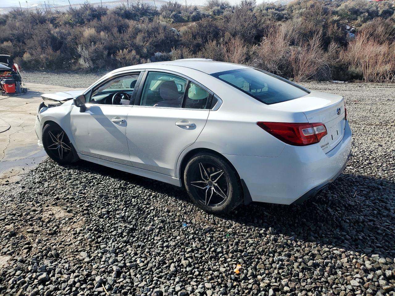 2018 SUBARU Legacy