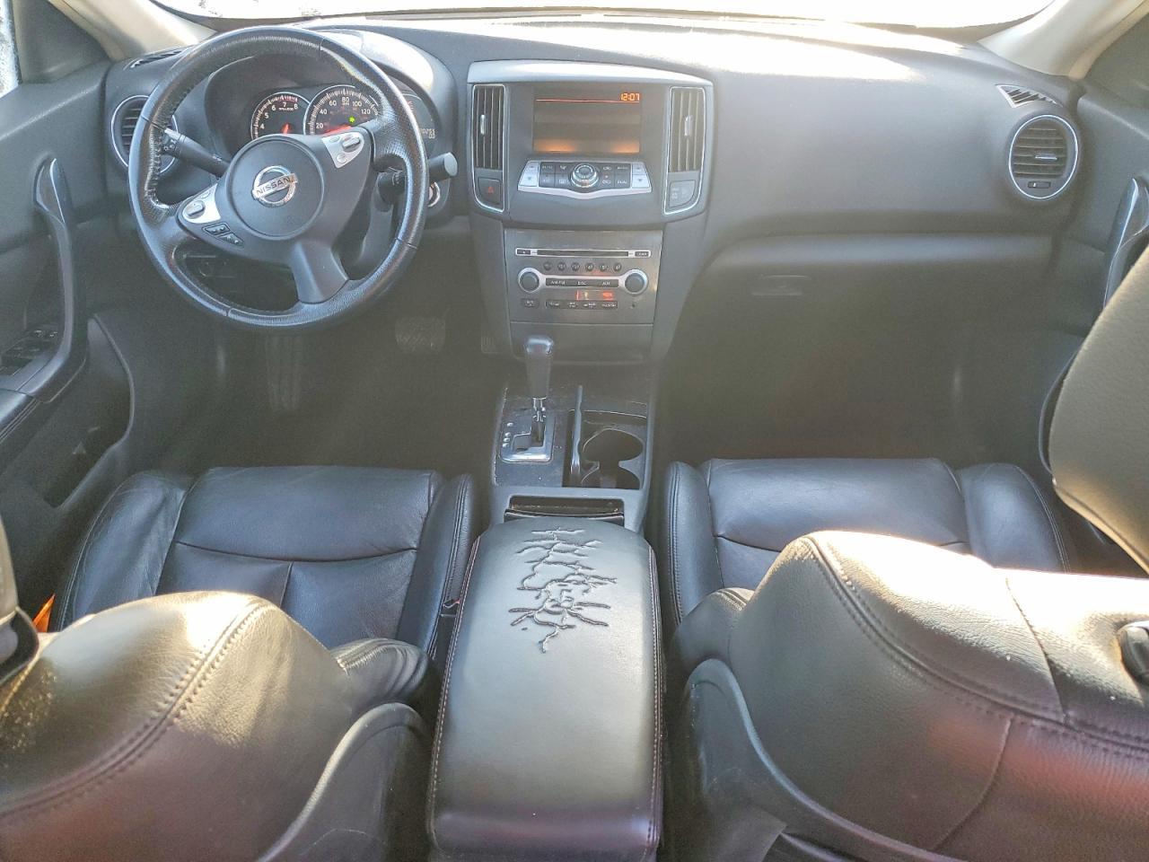 2013 NISSAN Maxima