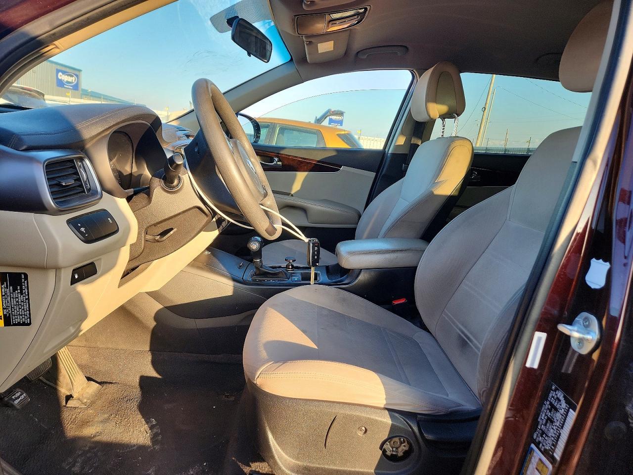 2016 KIA SORENTO