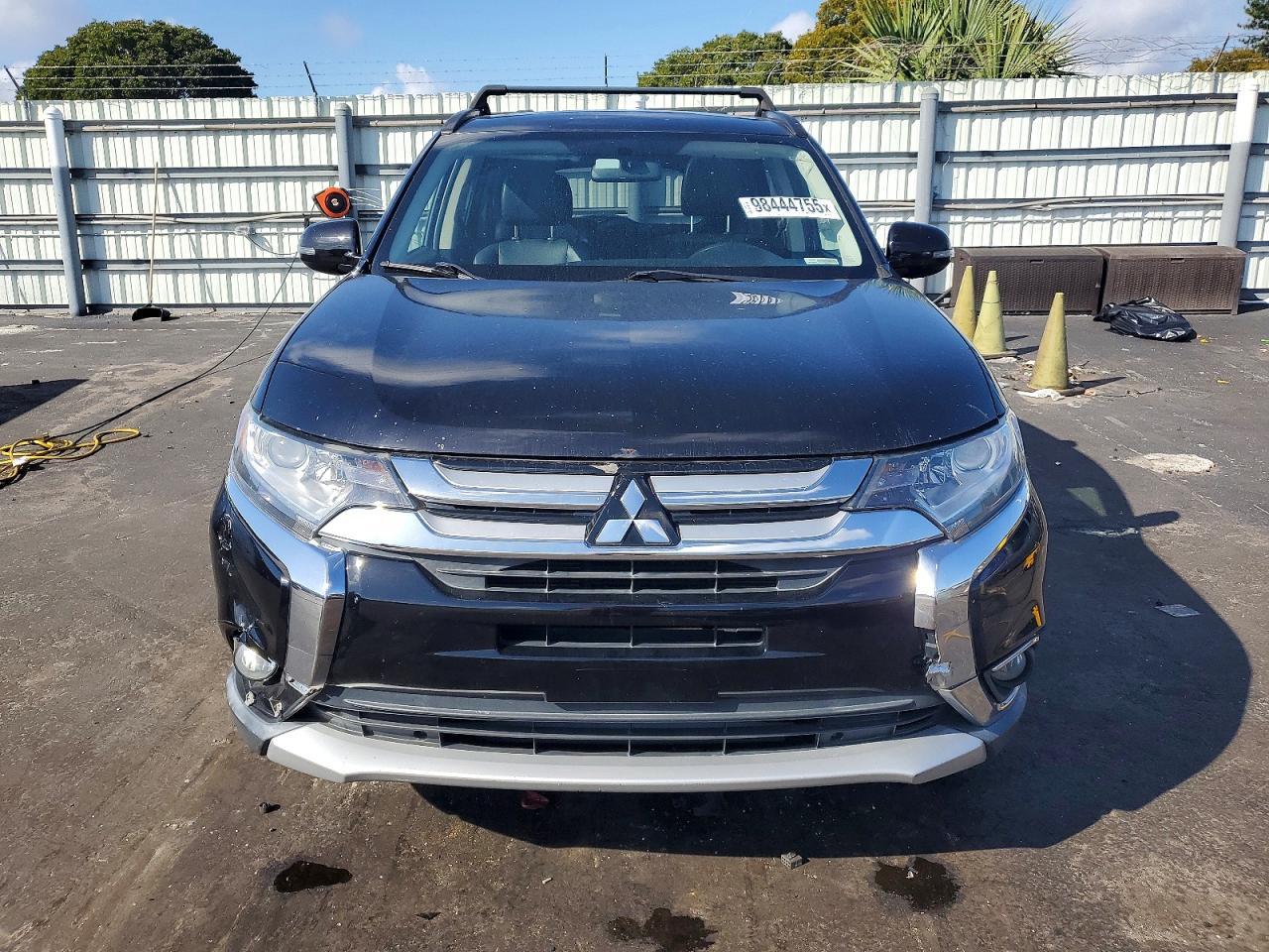2016 MITSUBISHI outlander