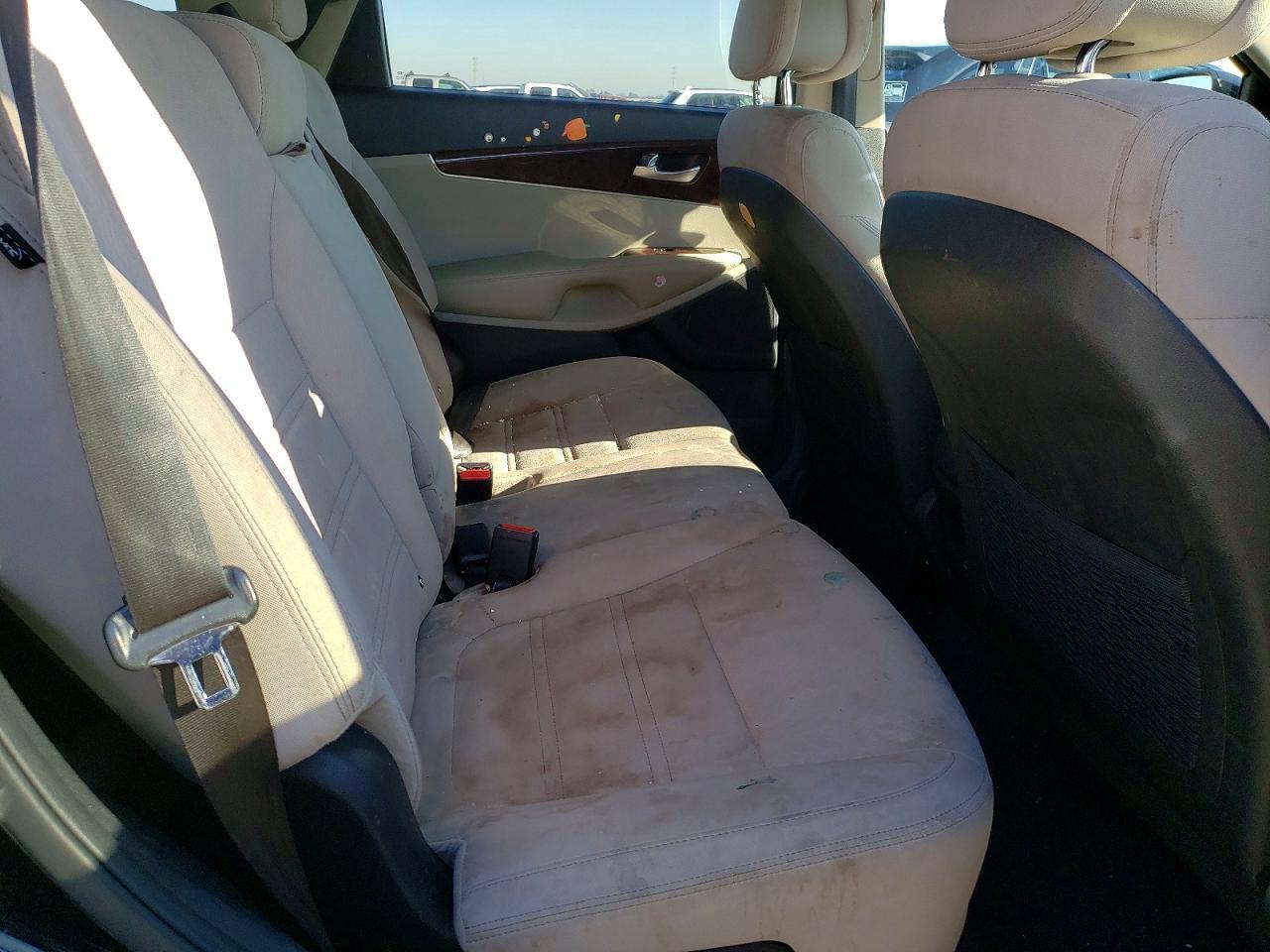 2016 KIA SORENTO