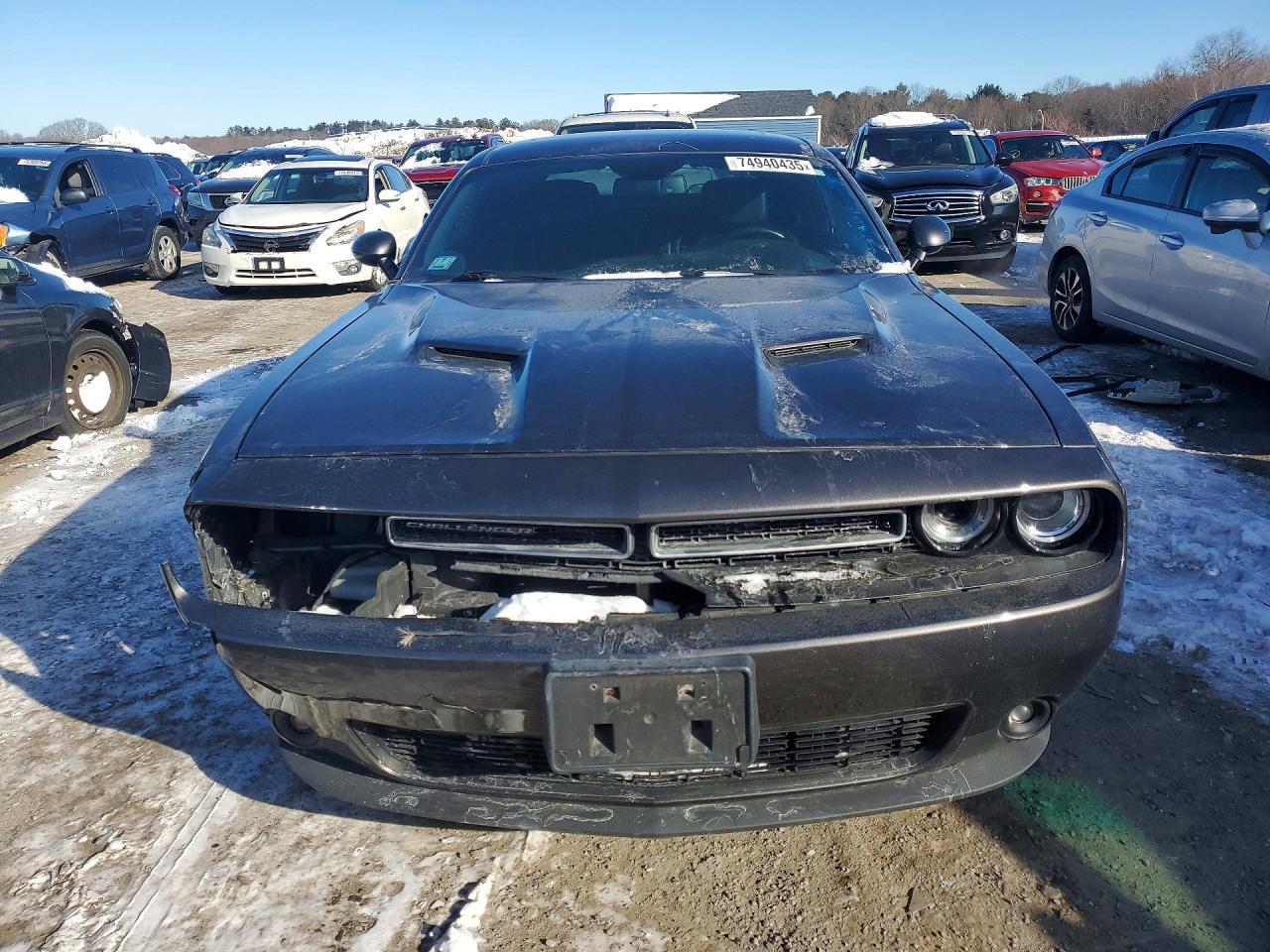 2017 DODGE Challenger