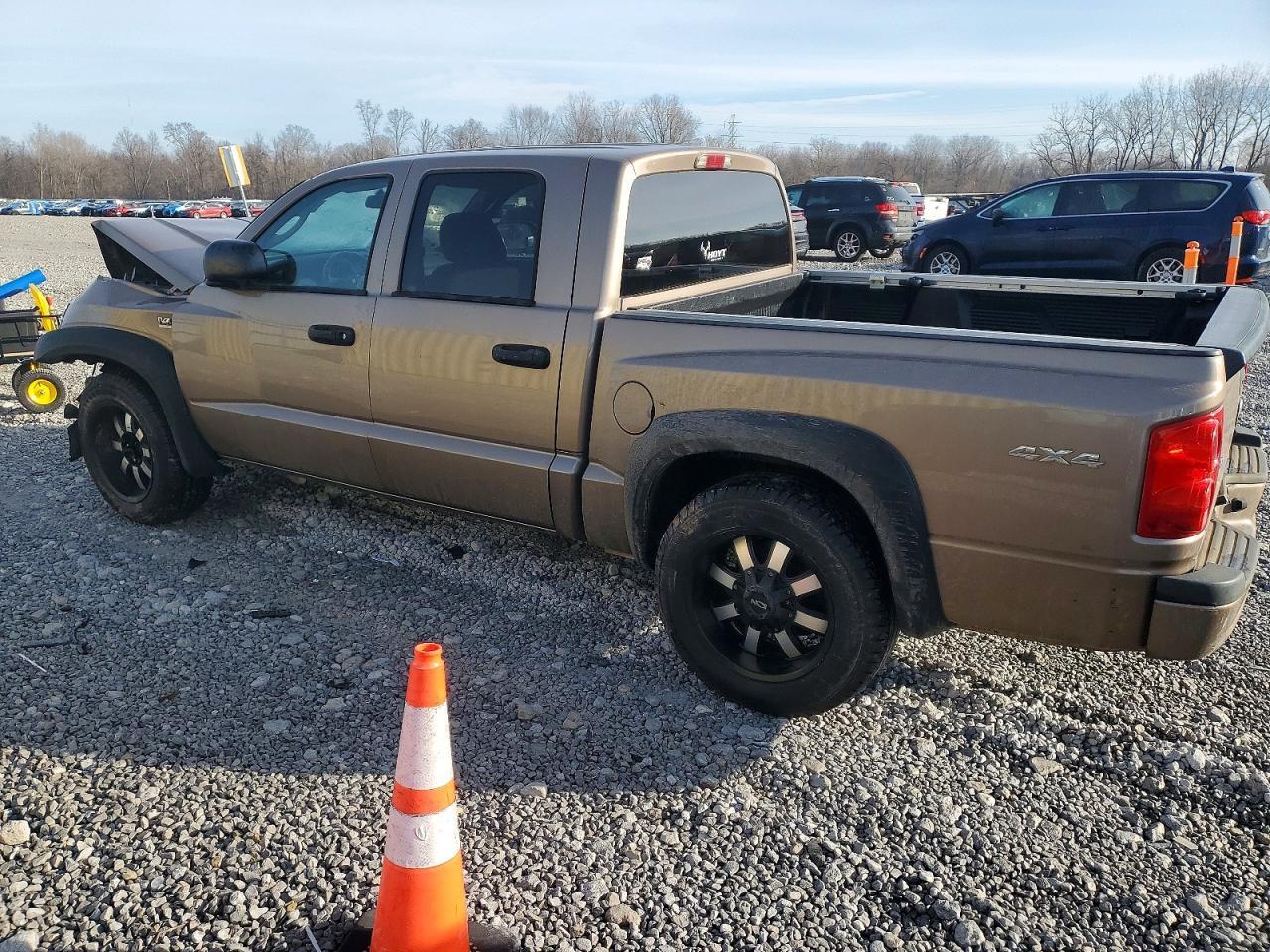 2010 DODGE Dakota