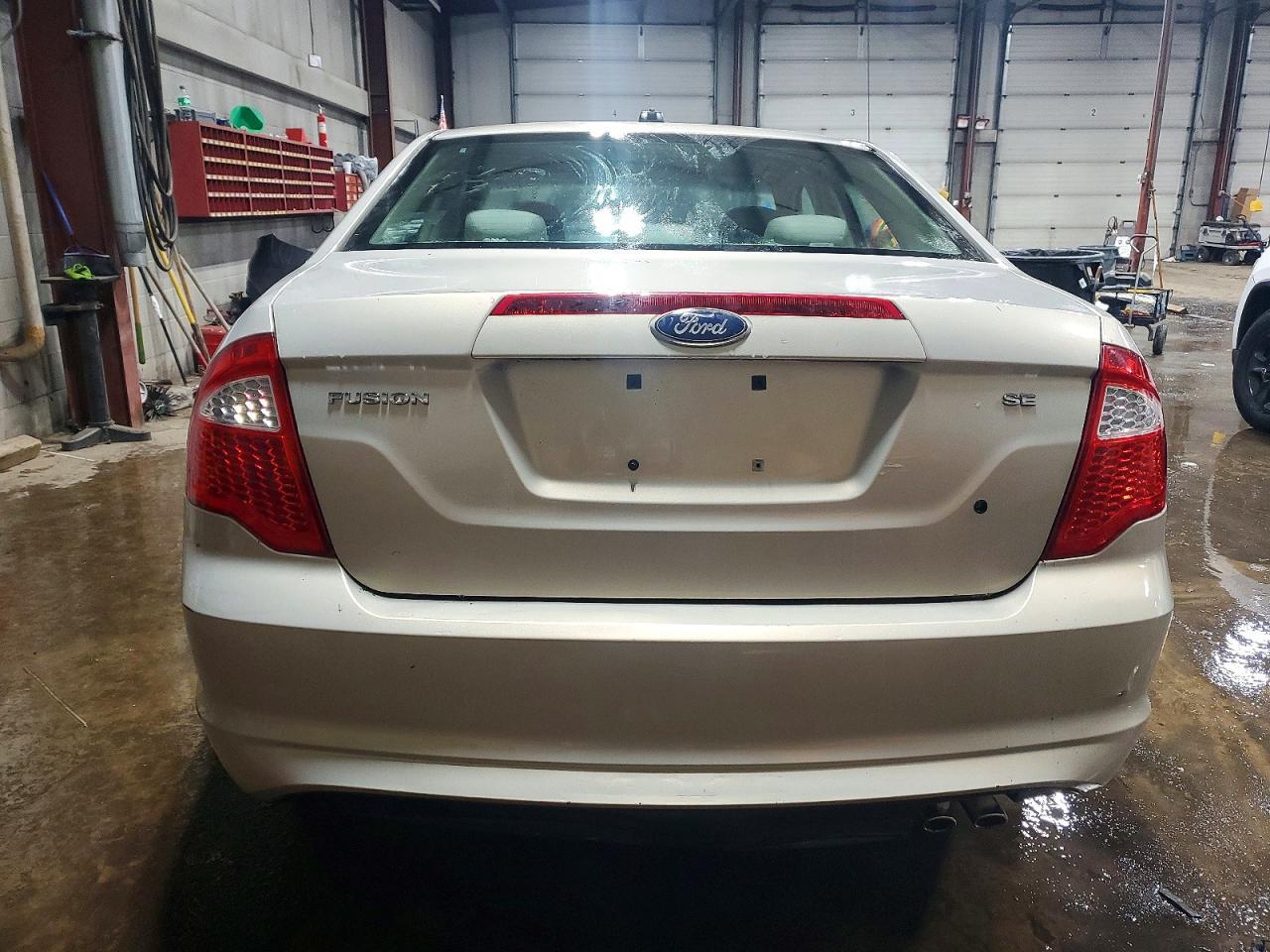 2010 FORD FUSION