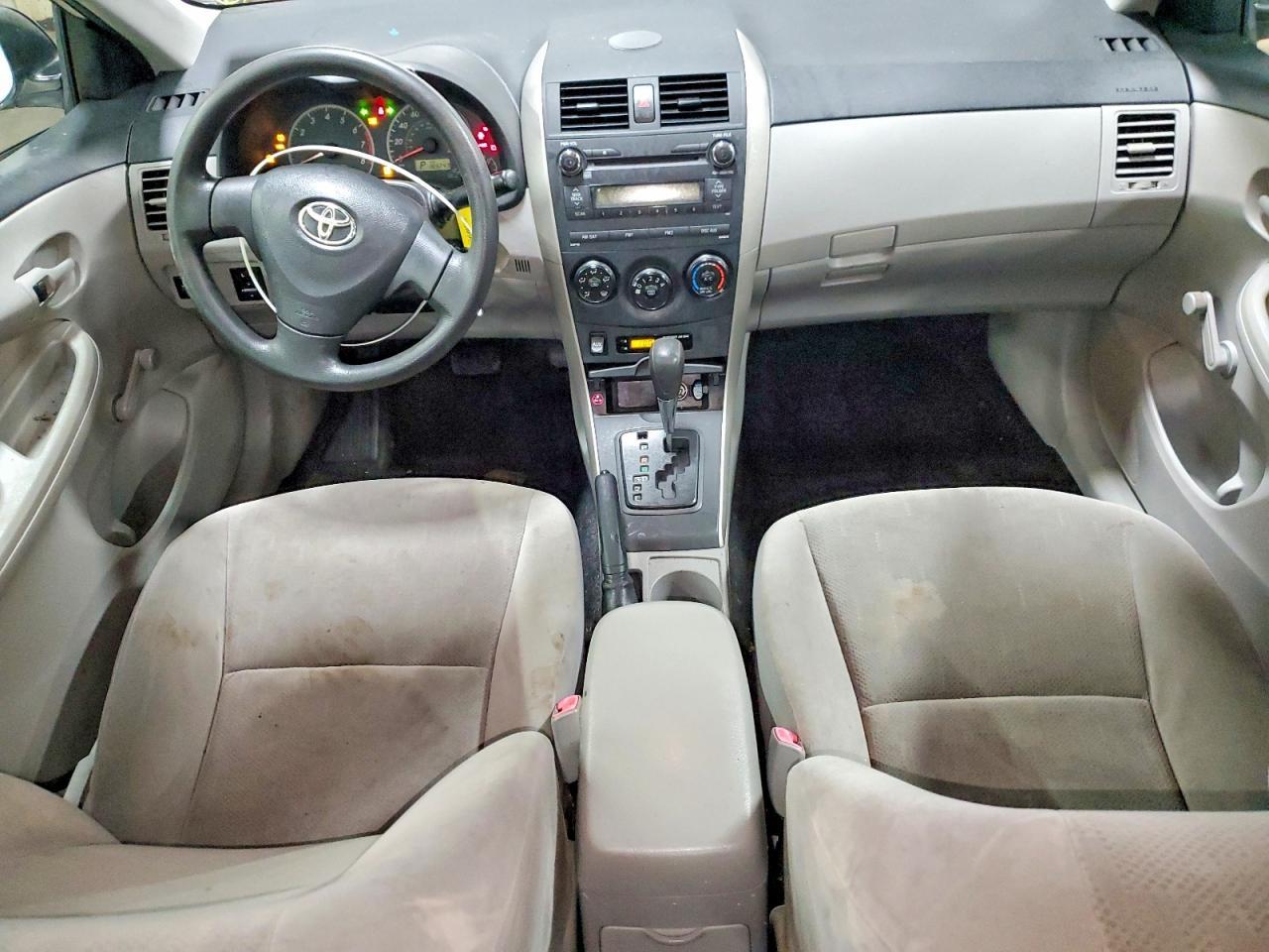 2011 TOYOTA COROLLA