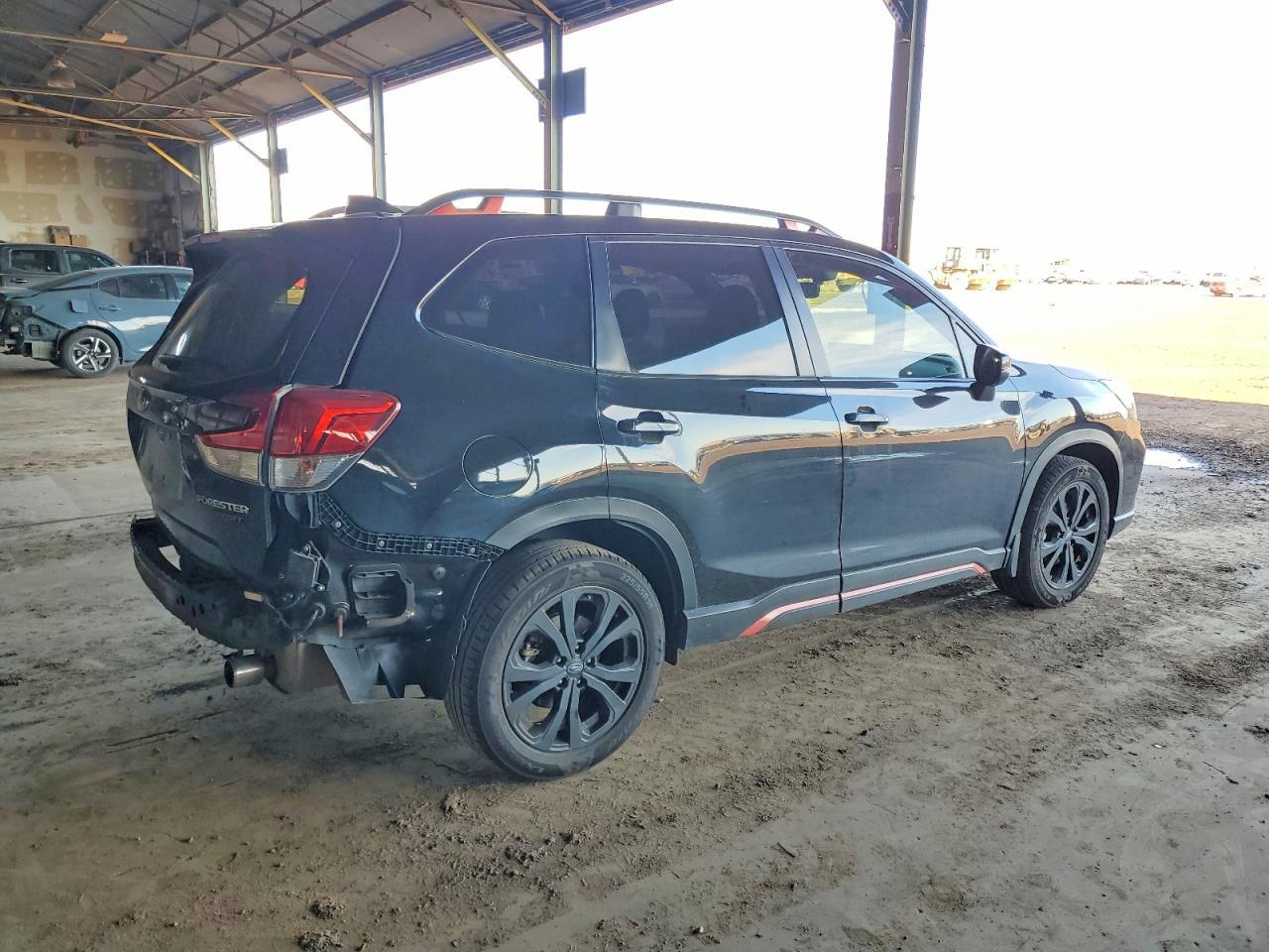 2021 SUBARU FORESTER