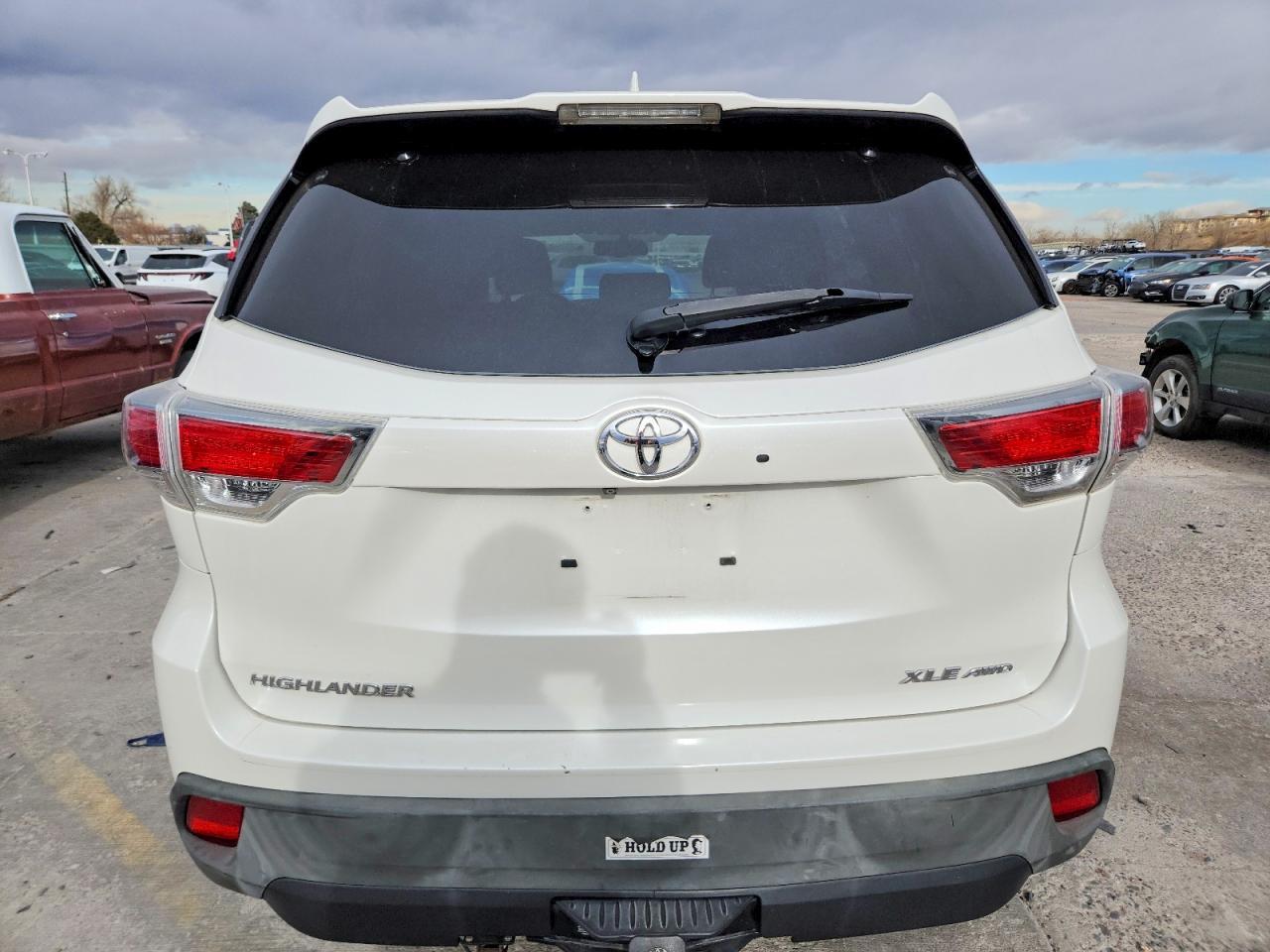 2015 TOYOTA HIGHLANDER
