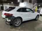 2015 PORSCHE Macan