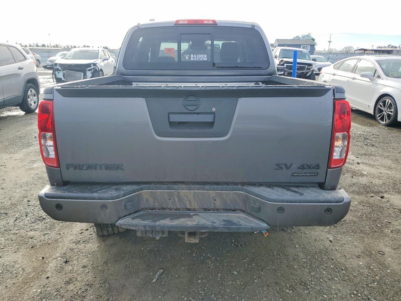 2021 NISSAN Frontier