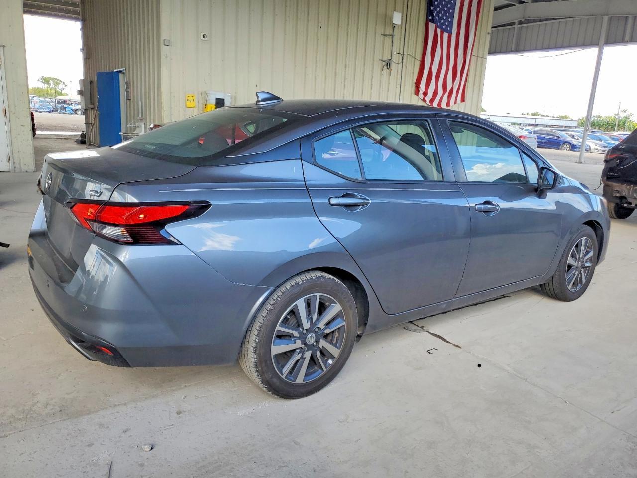 2023 NISSAN VERSA