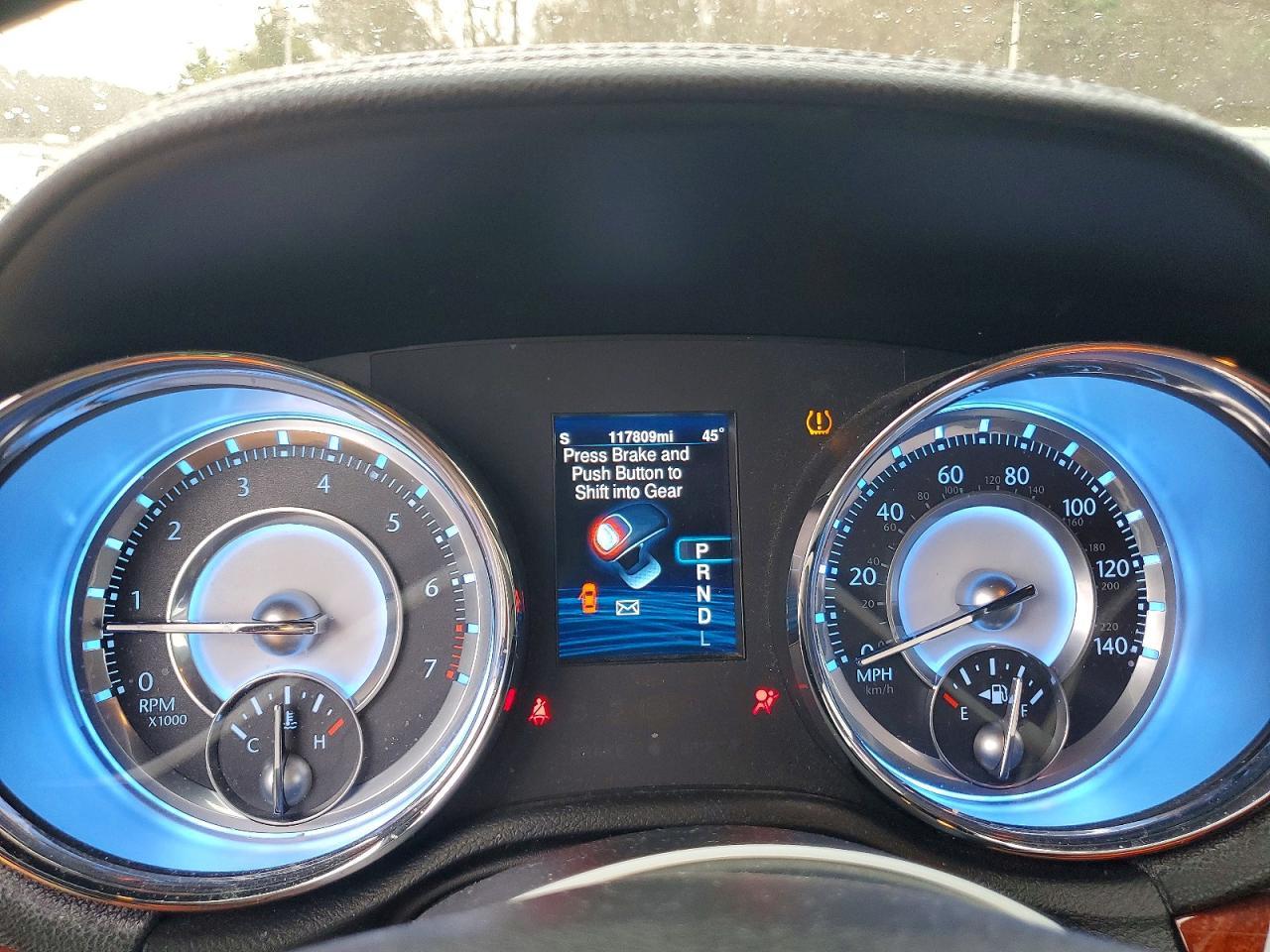 2013 CHRYSLER 300
