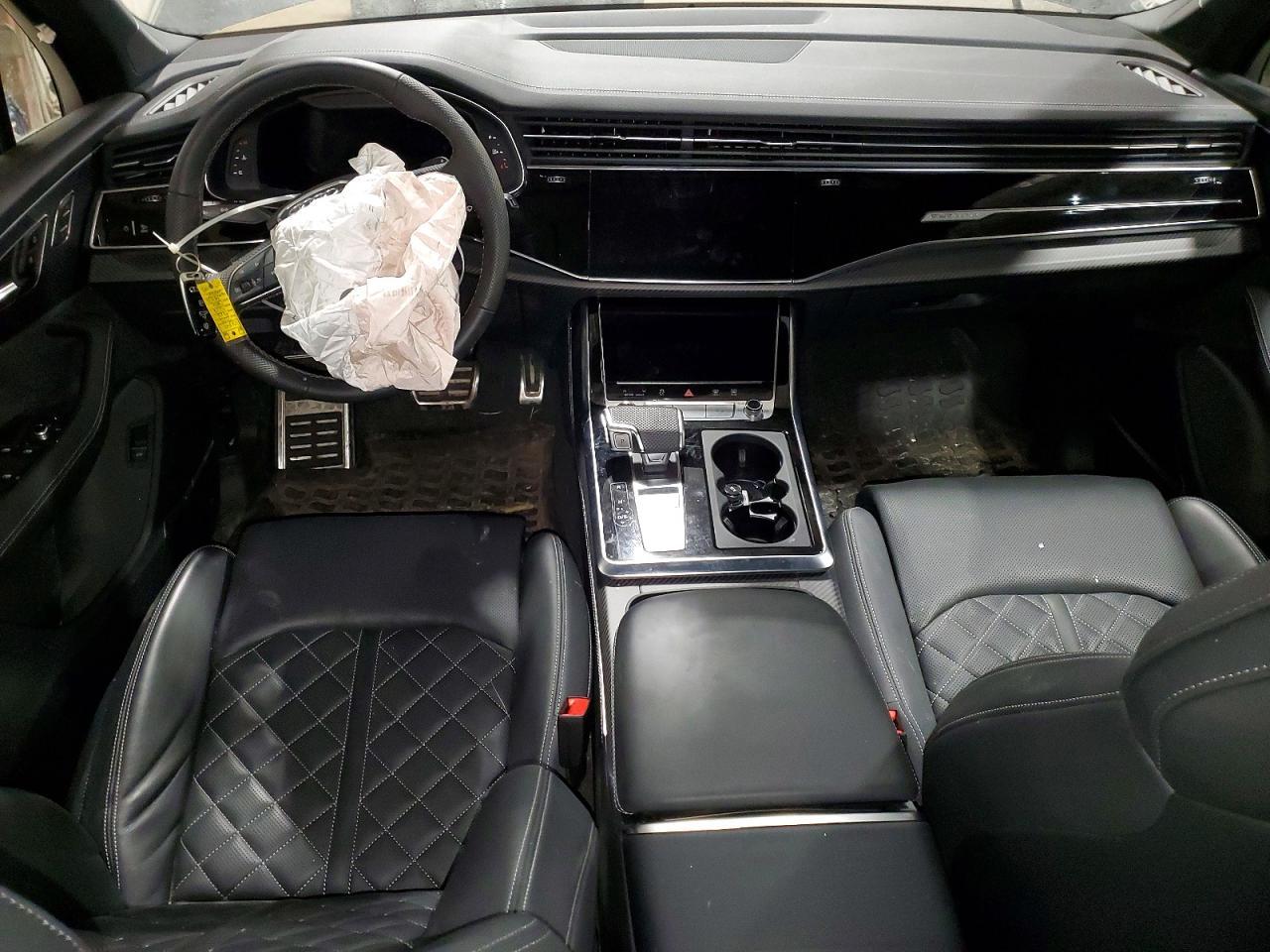 2025 AUDI SQ7
