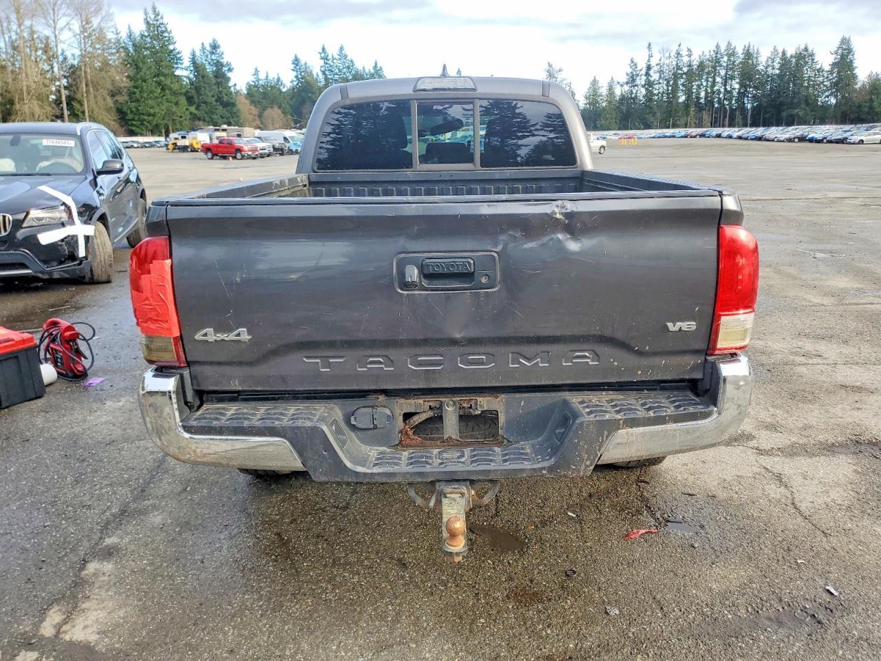 2016 TOYOTA TACOMA