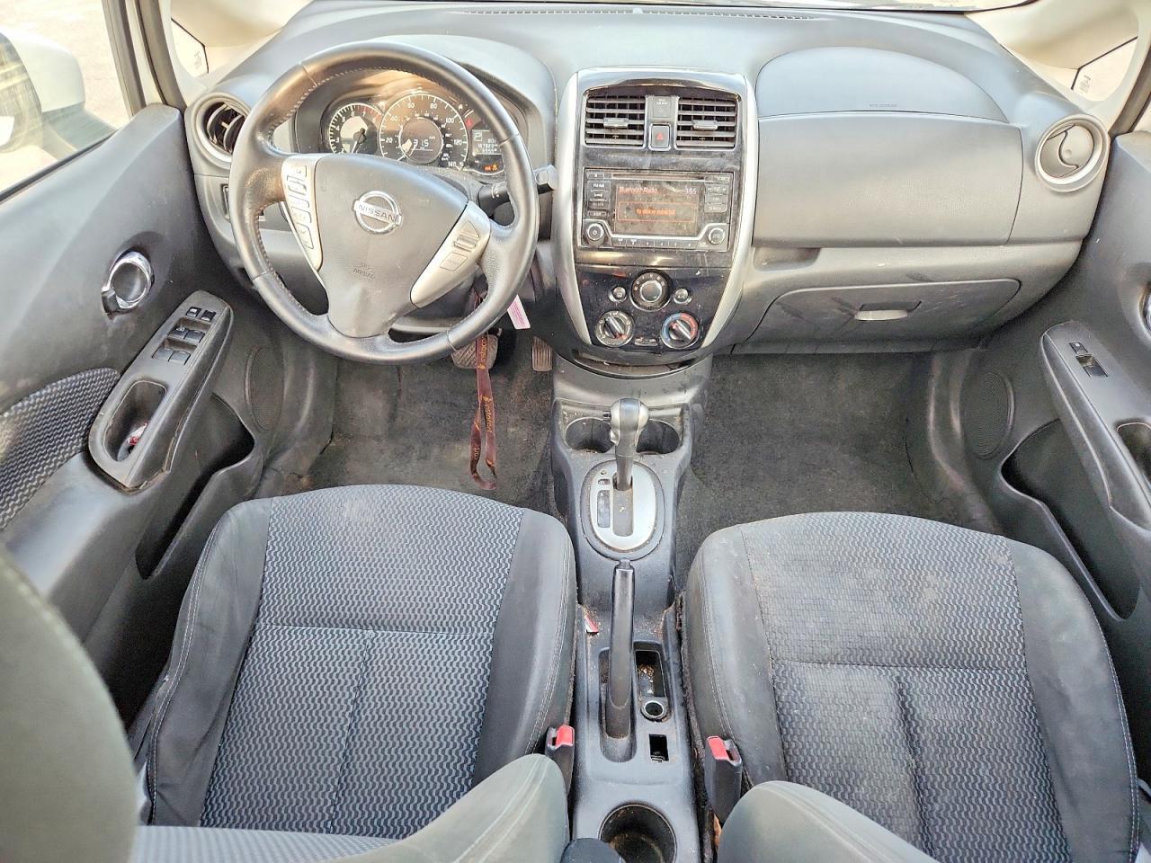 2016 NISSAN Versa Note