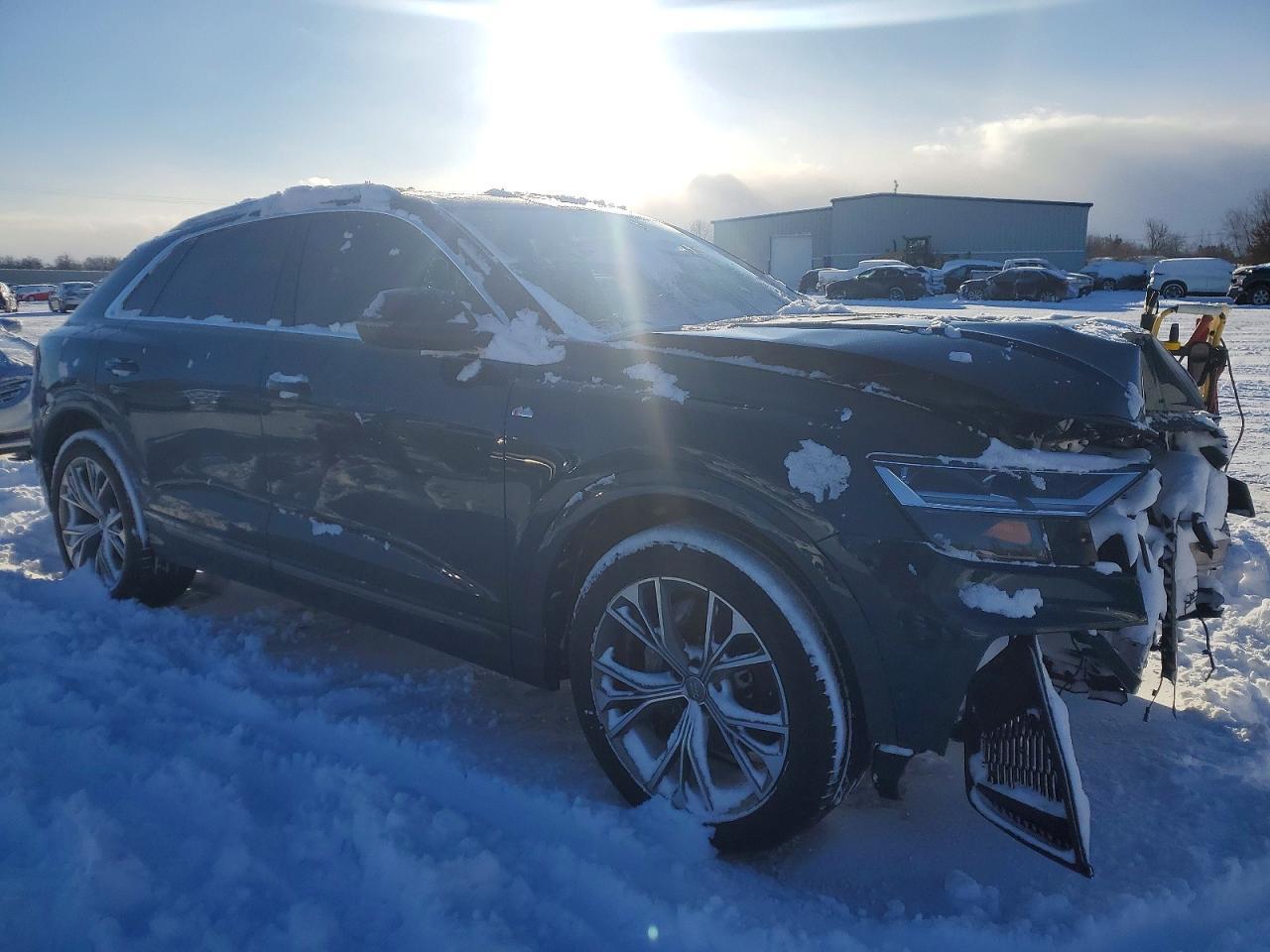2020 AUDI Q8