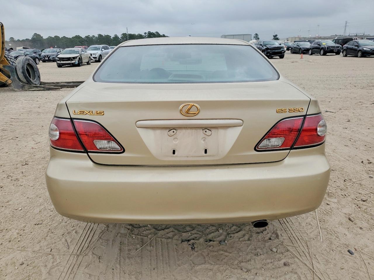 2004 LEXUS ES 330