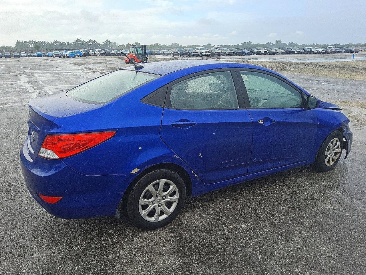 2013 HYUNDAI ACCENT