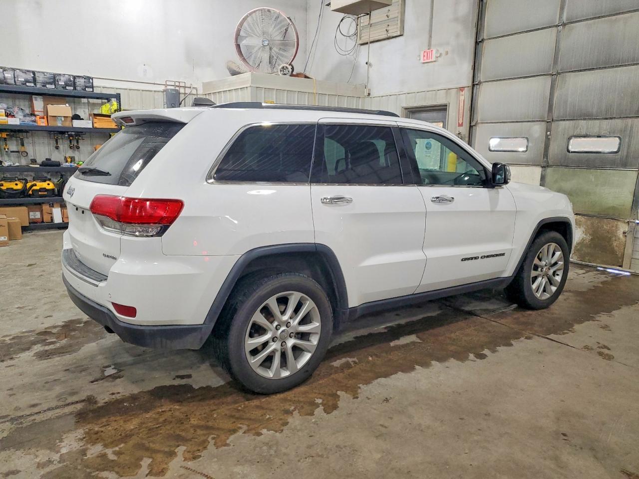 2017 JEEP Grand Cherokee