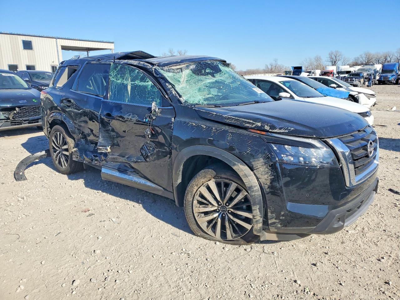 2025 NISSAN PATHFINDER