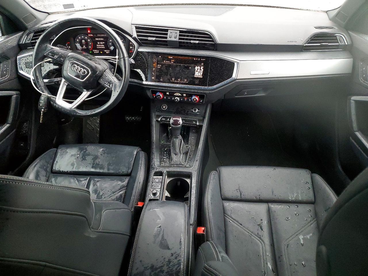 2024 AUDI Q3