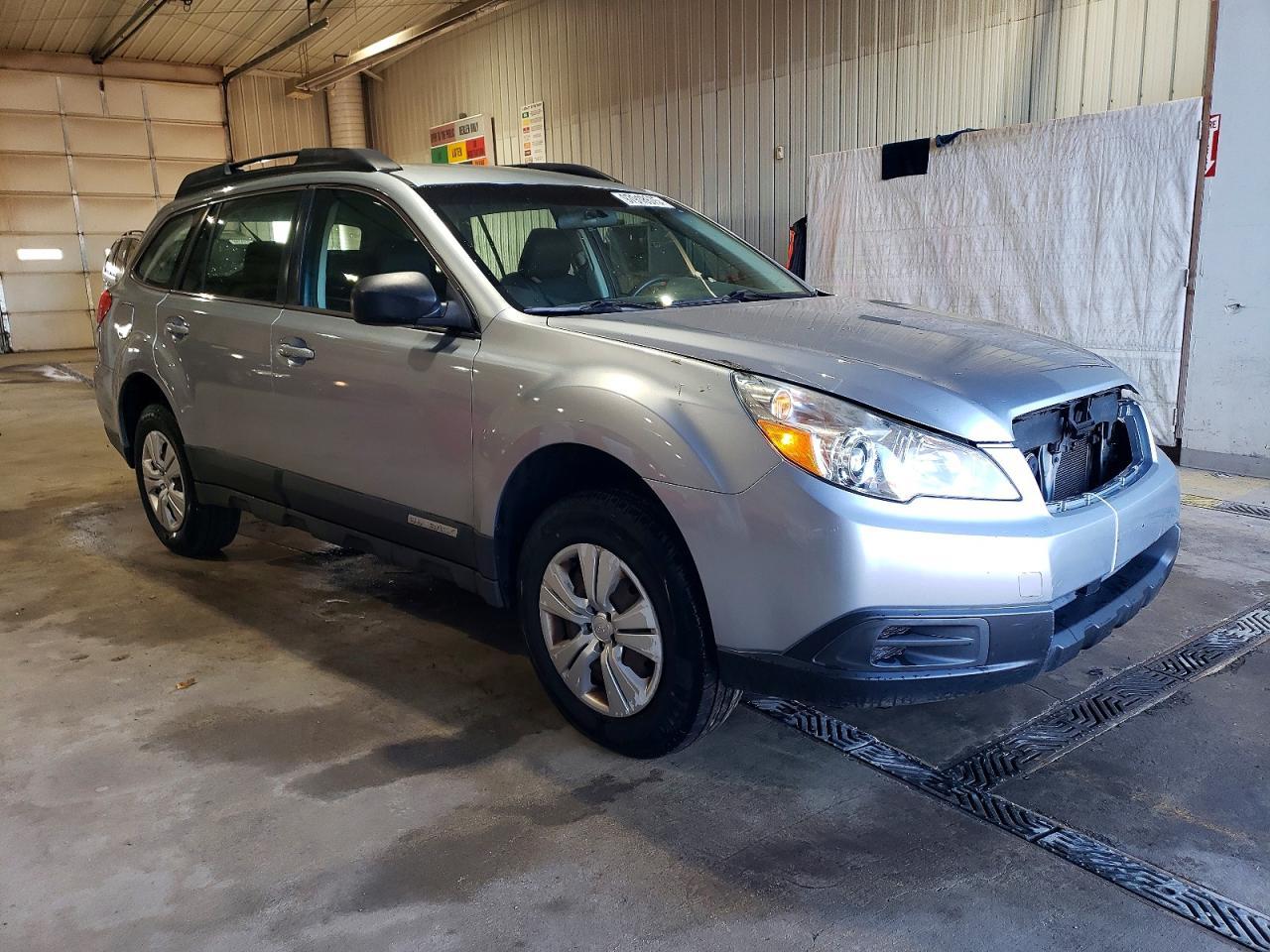2012 SUBARU Outback