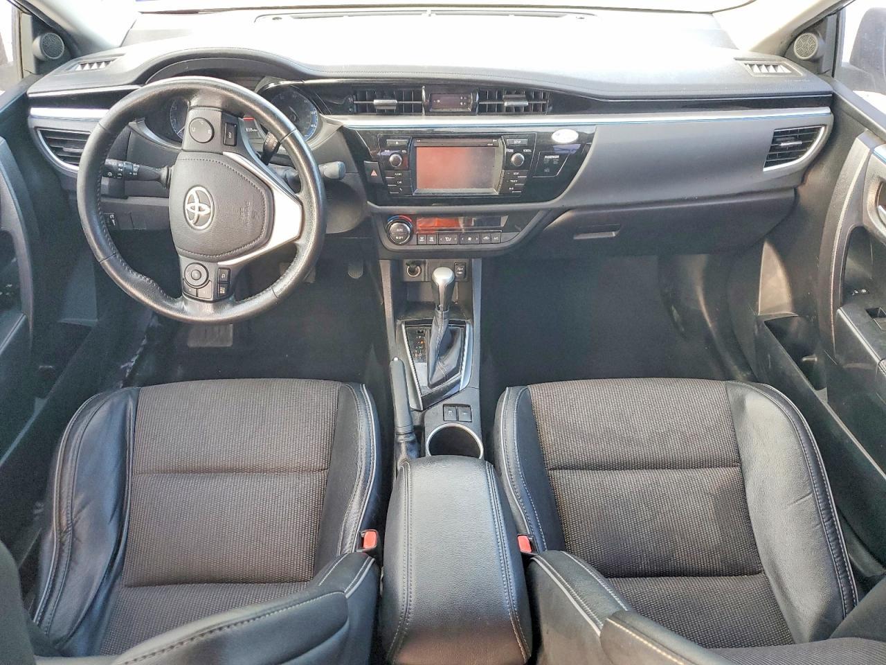 2015 TOYOTA COROLLA