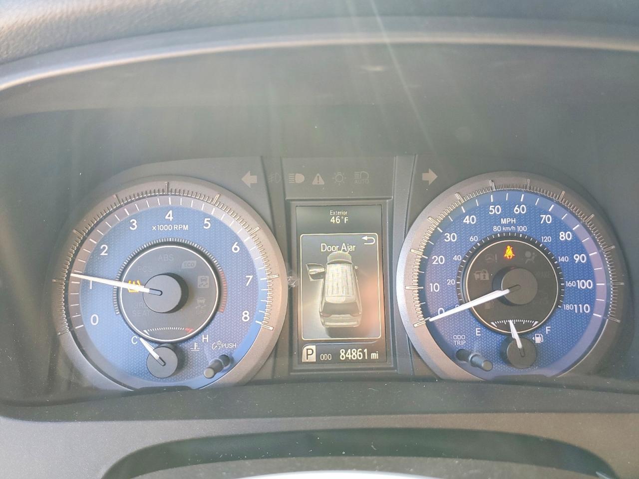 2015 TOYOTA SIENNA