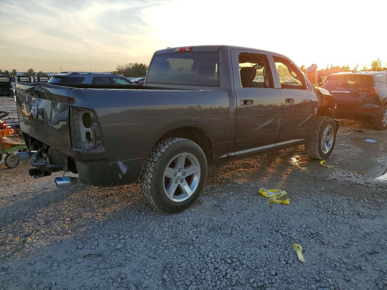 2015 RAM 1500