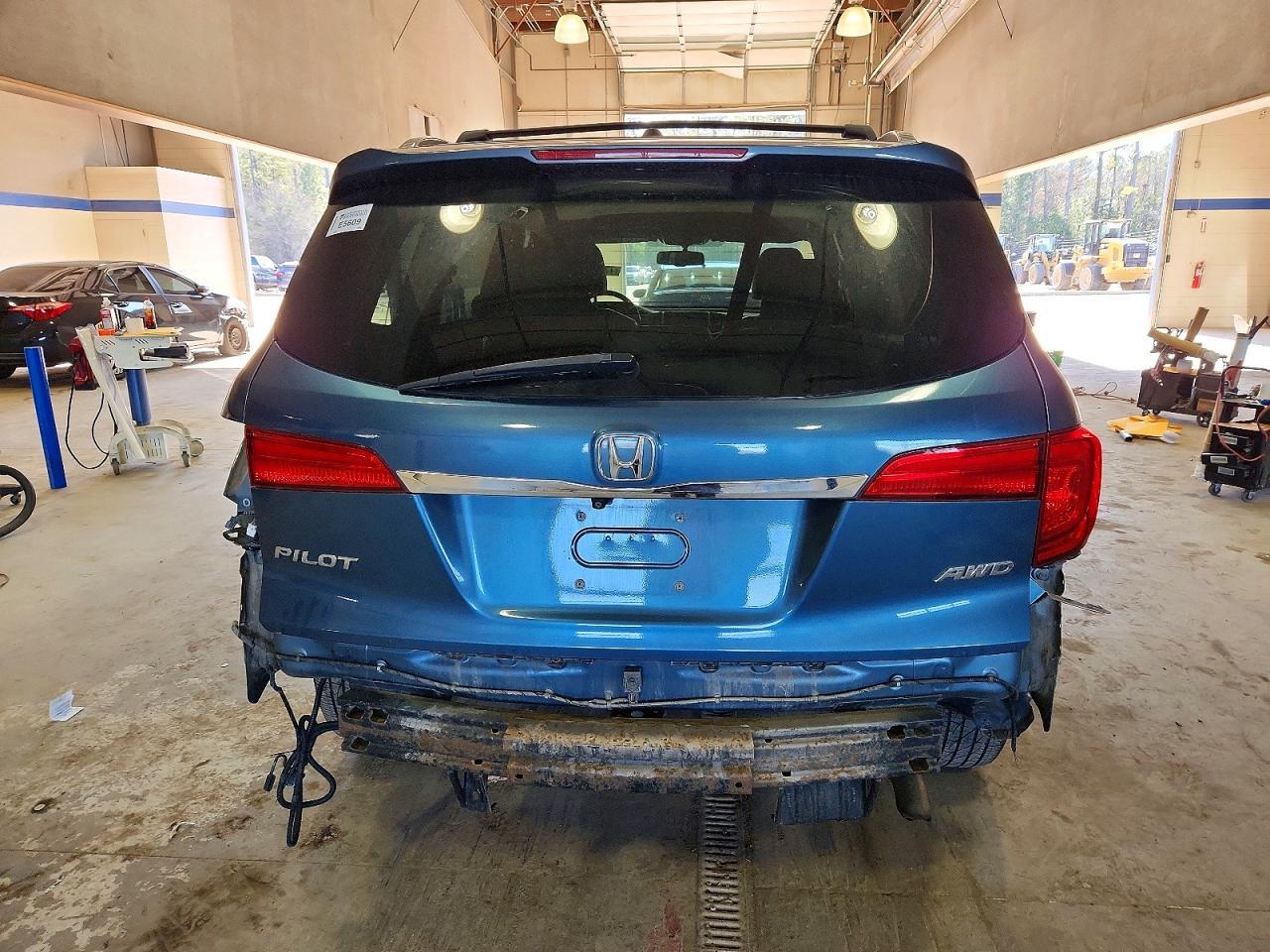 2016 HONDA PILOT